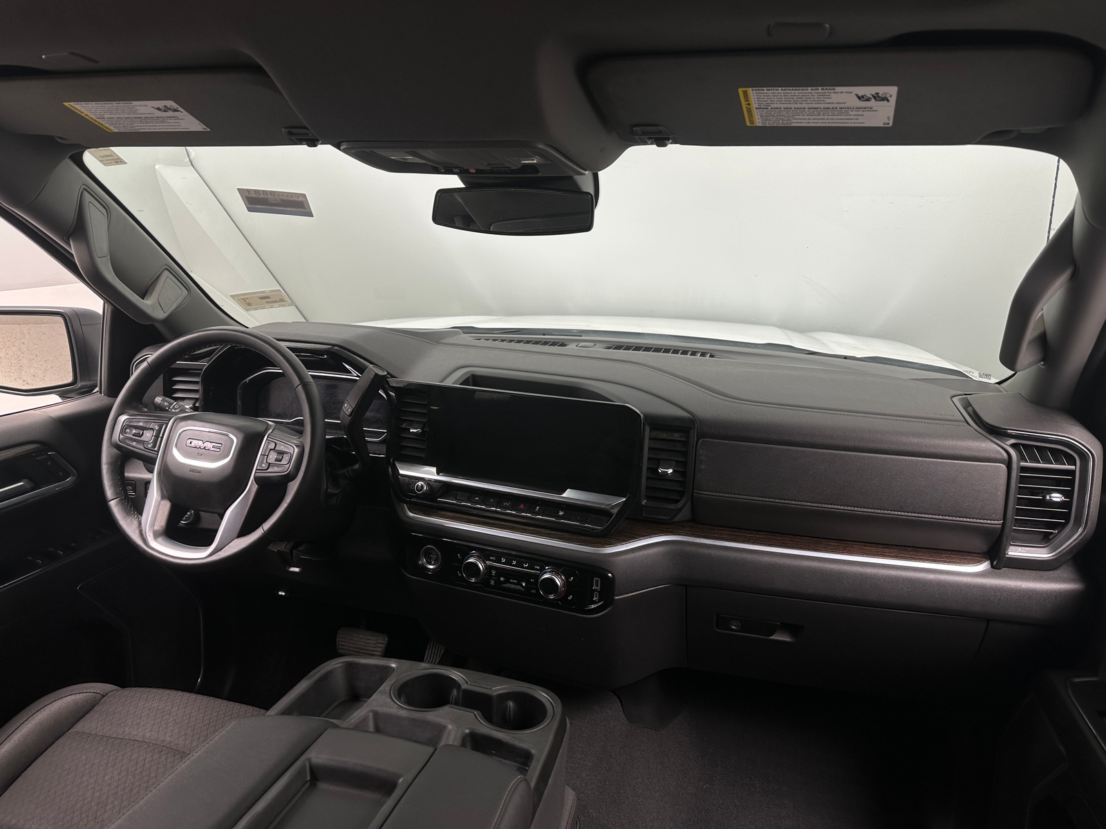 Thumbnail: 2022 GMC Sierra 1500 - 3