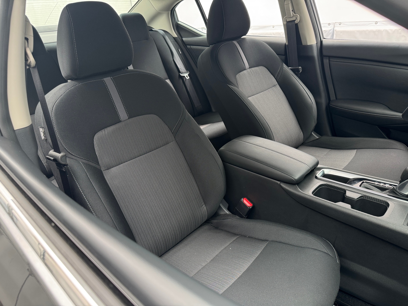 Thumbnail: 2025 Nissan Sentra - 2