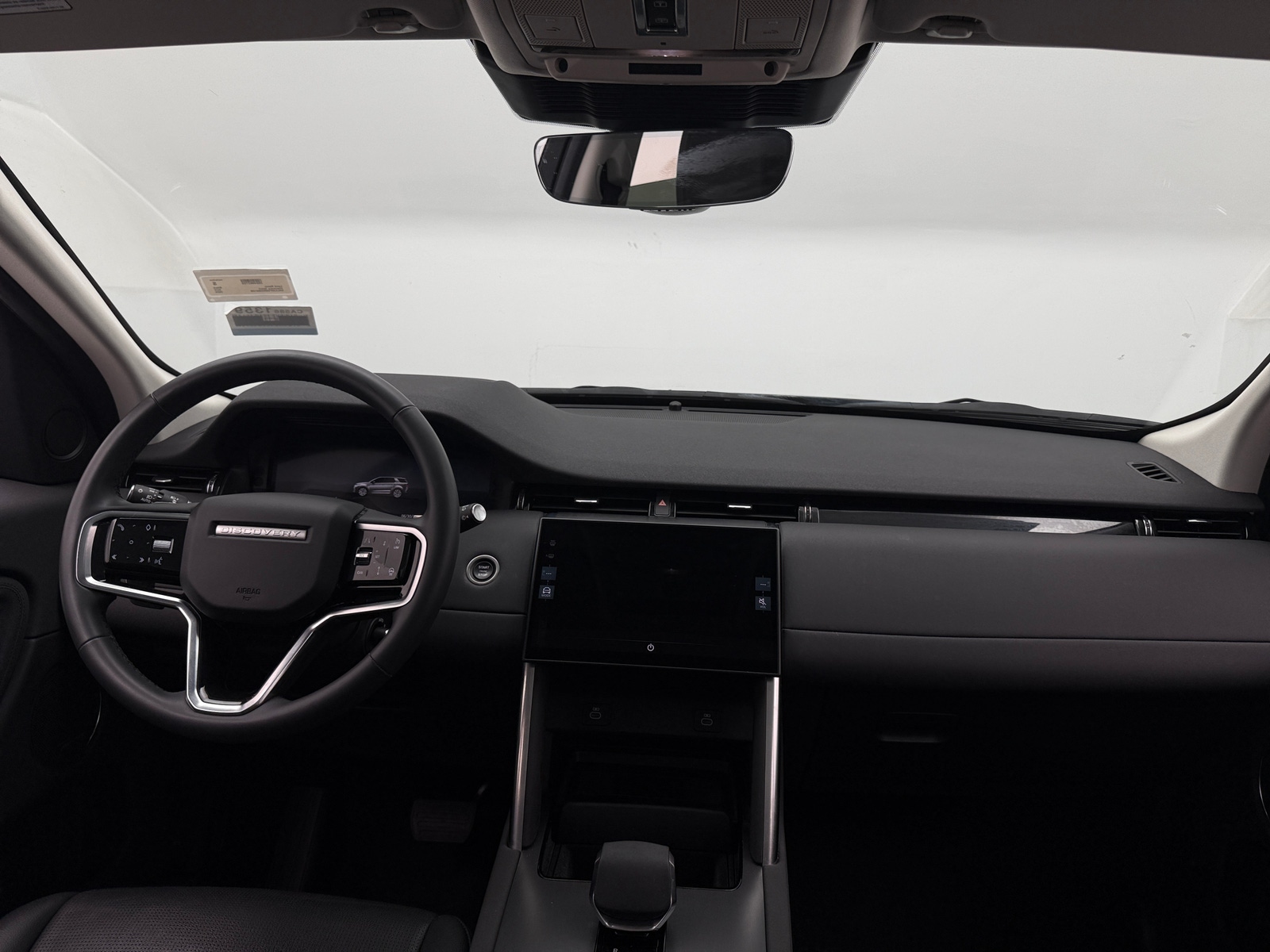 Thumbnail: 2025 Land Rover Discovery Sport - 2