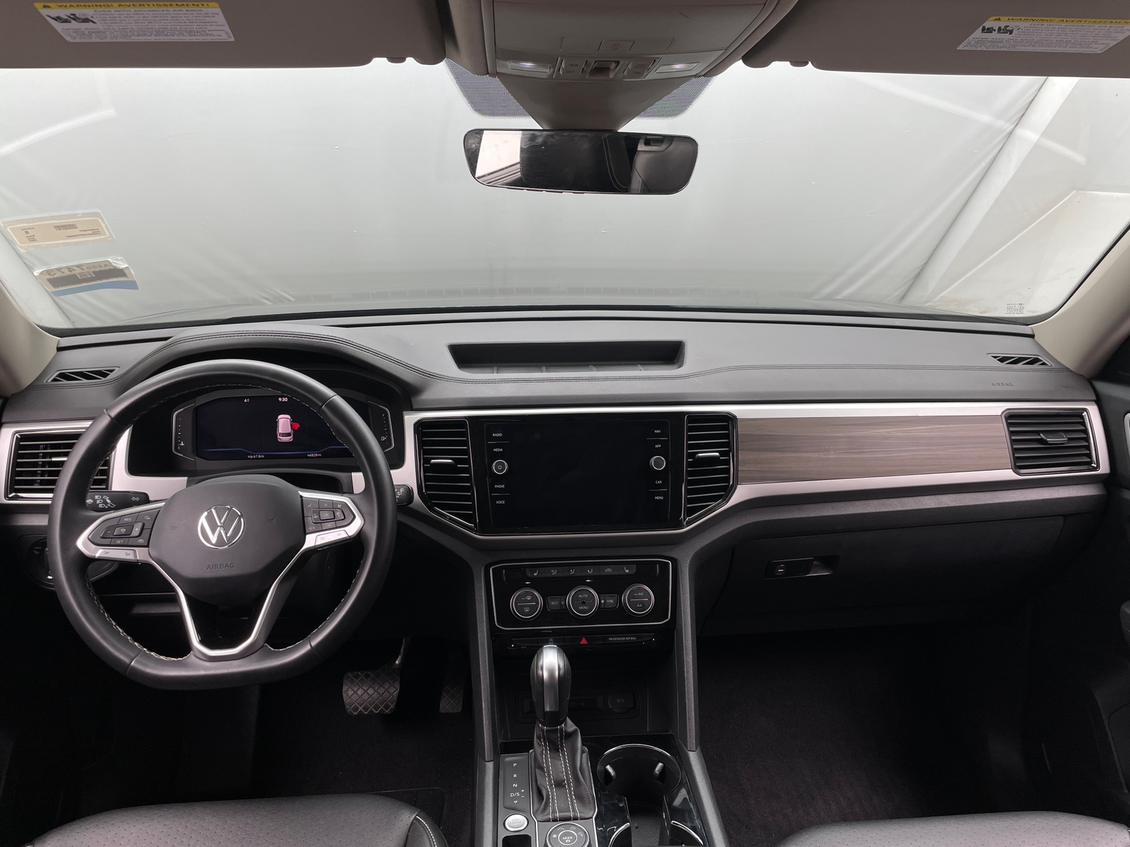 Thumbnail: 2023 Volkswagen Atlas - 2