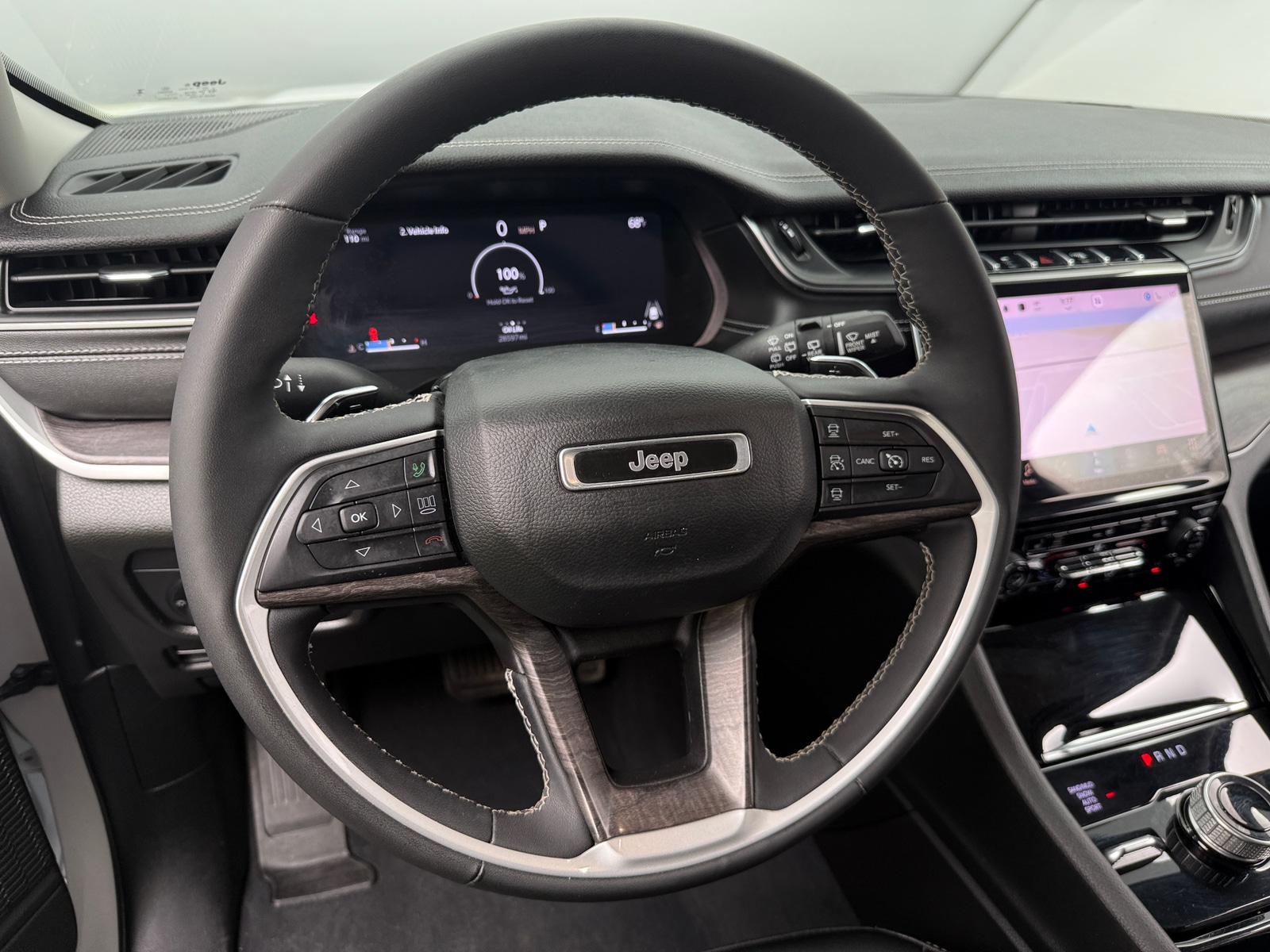 Thumbnail: 2023 Jeep Grand Cherokee - 4