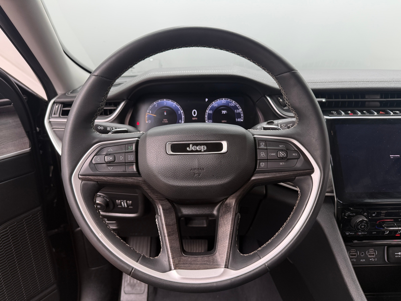 Thumbnail: 2023 Jeep Grand Cherokee - 4