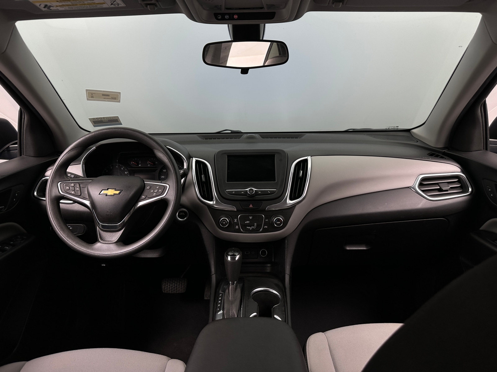 Thumbnail: 2019 Chevrolet Equinox - 3