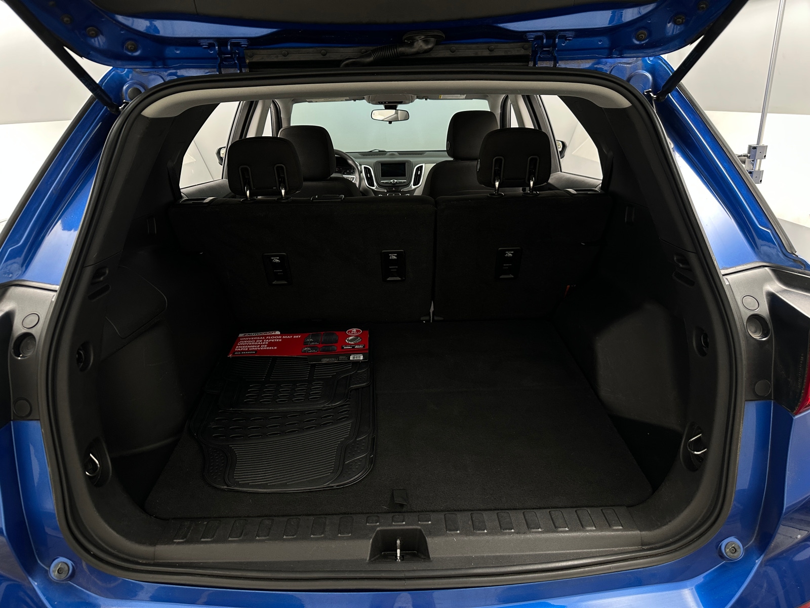 Thumbnail: 2019 Chevrolet Equinox - 7