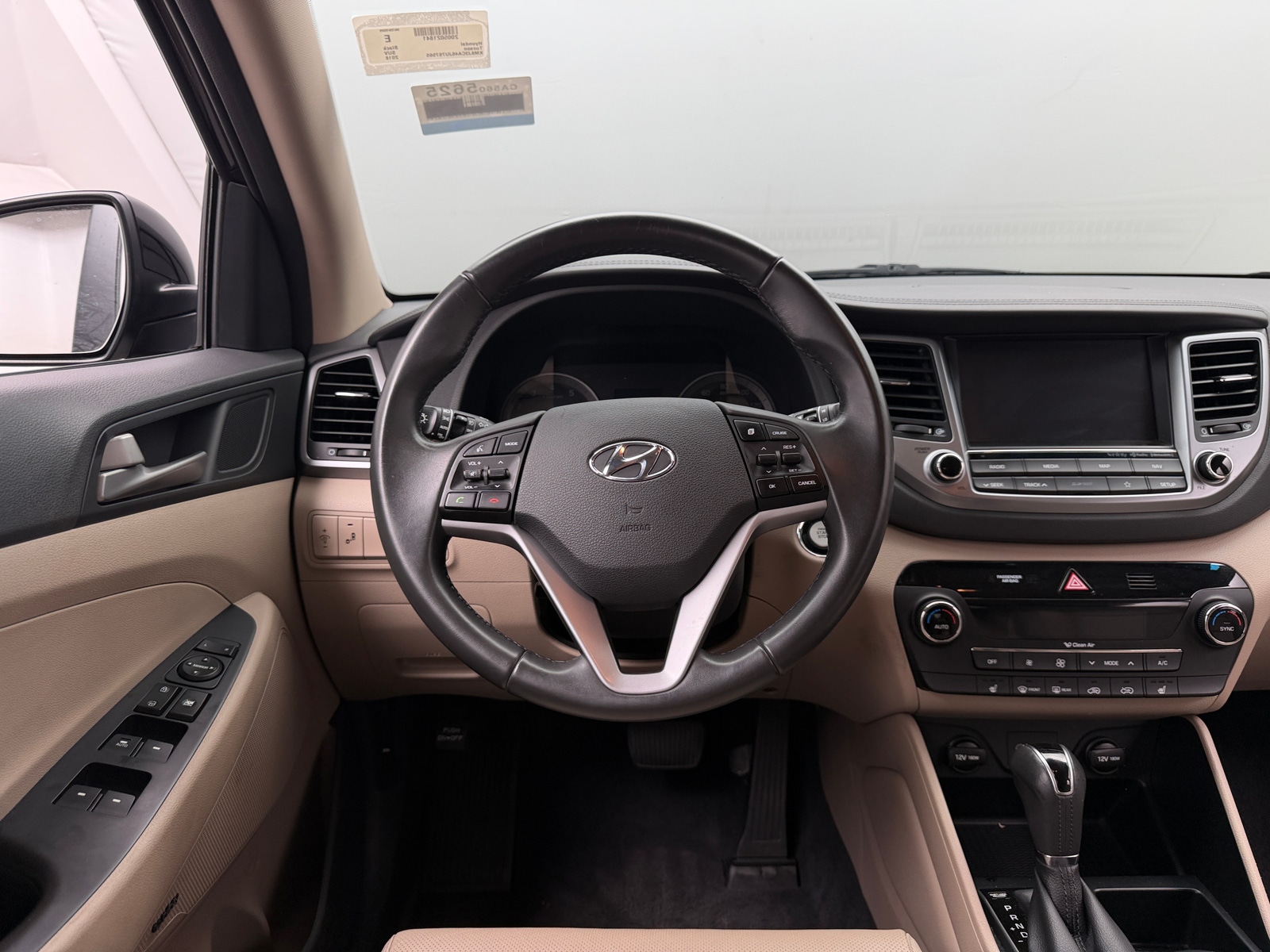 Thumbnail: 2018 Hyundai Tucson - 4