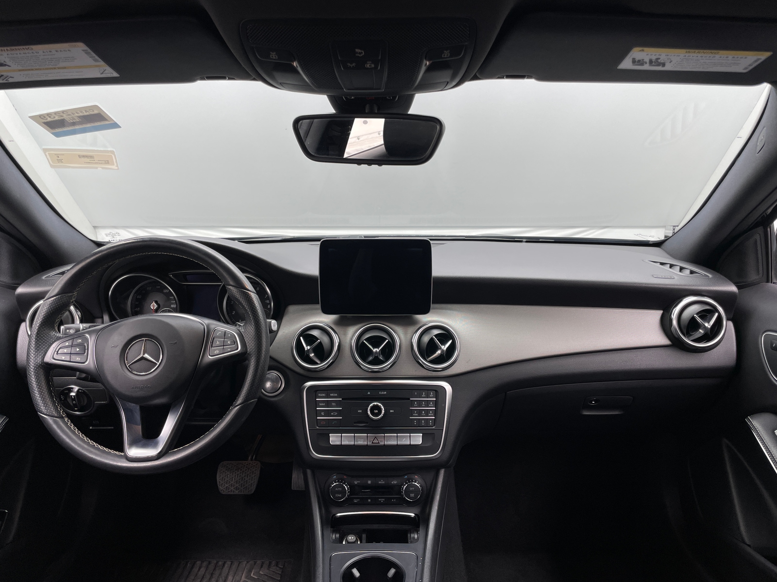 Thumbnail: 2018 Mercedes-Benz GLA - 2
