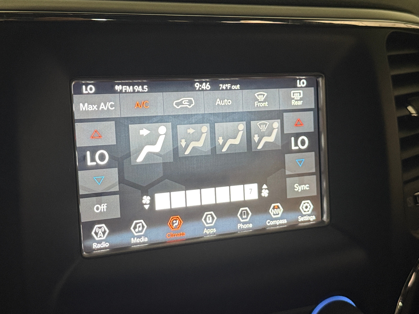 Thumbnail: 2019 Jeep Grand Cherokee - 4