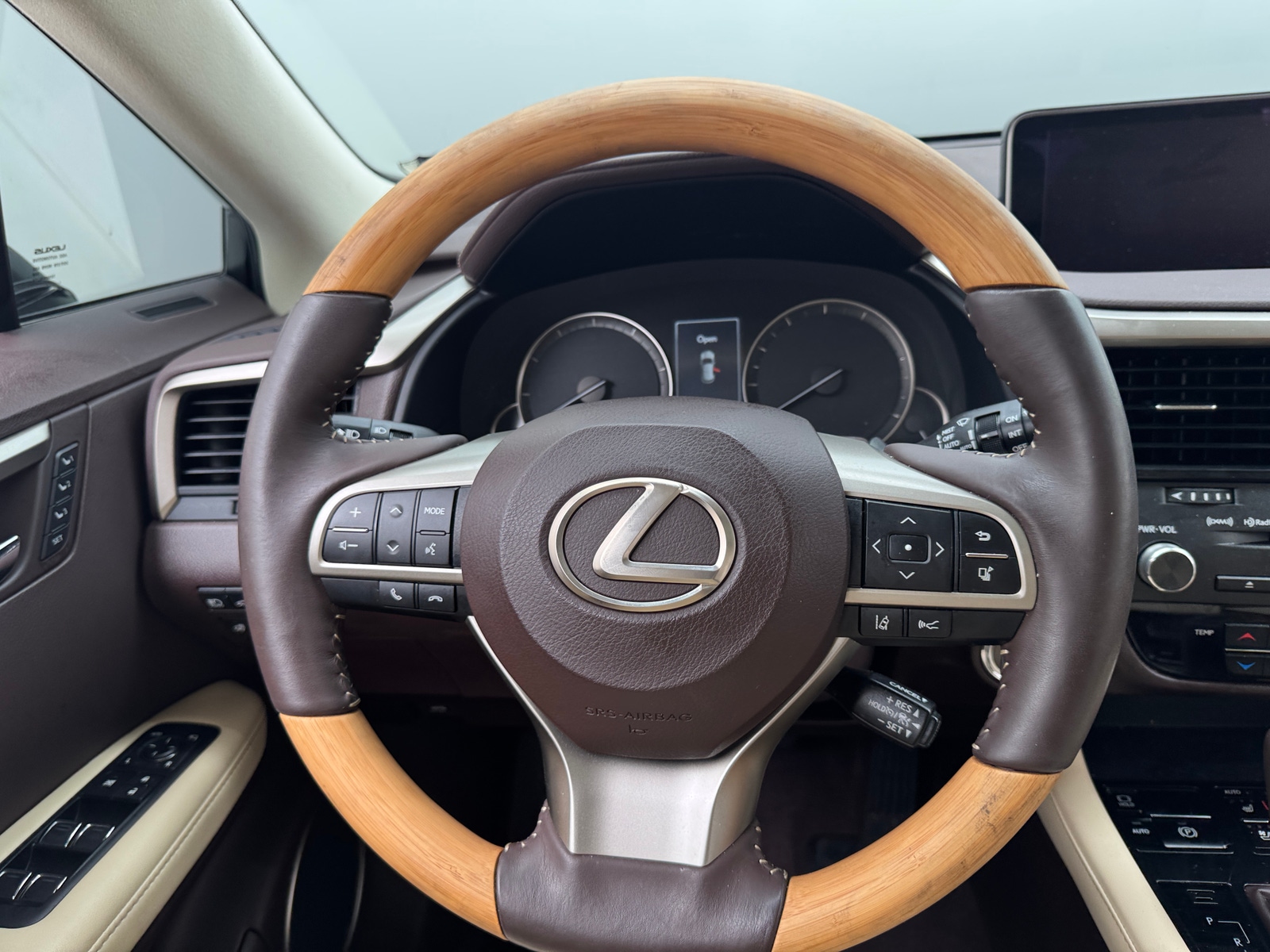 Thumbnail: 2018 Lexus RX - 5