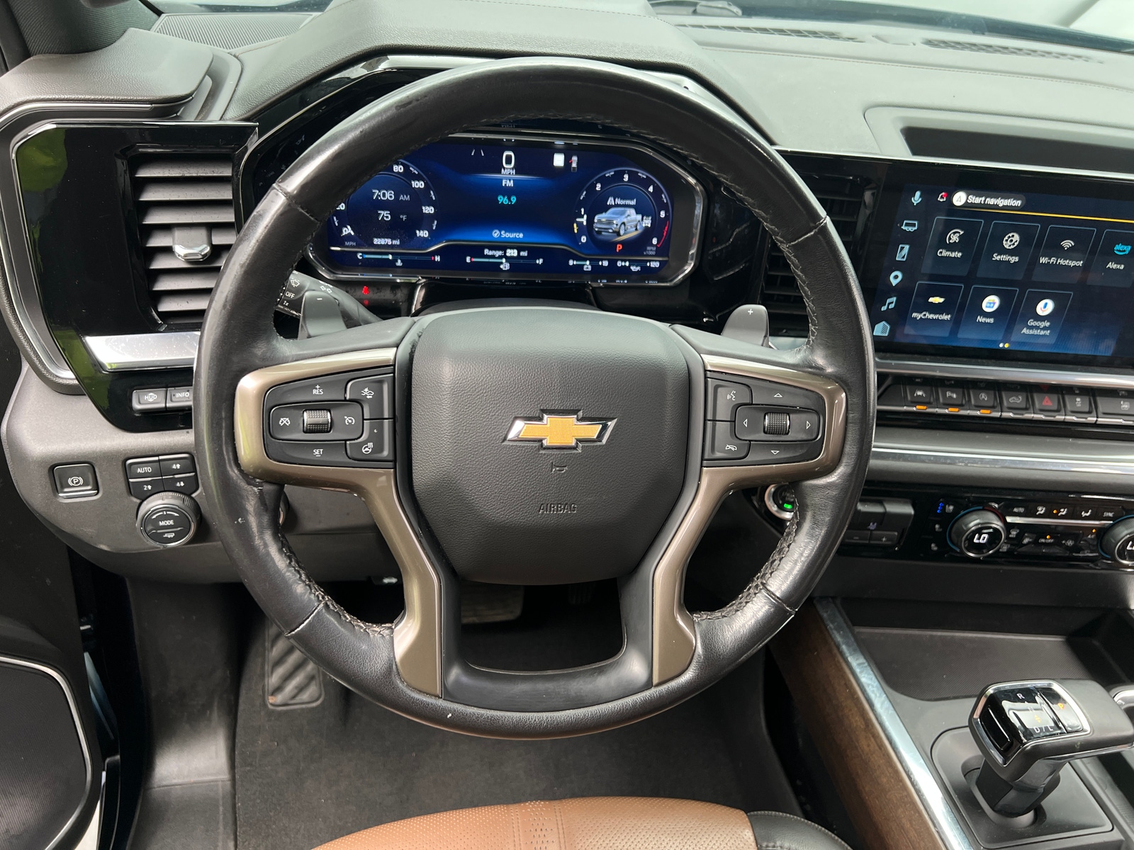 Thumbnail: 2023 Chevrolet Silverado 1500 - 4