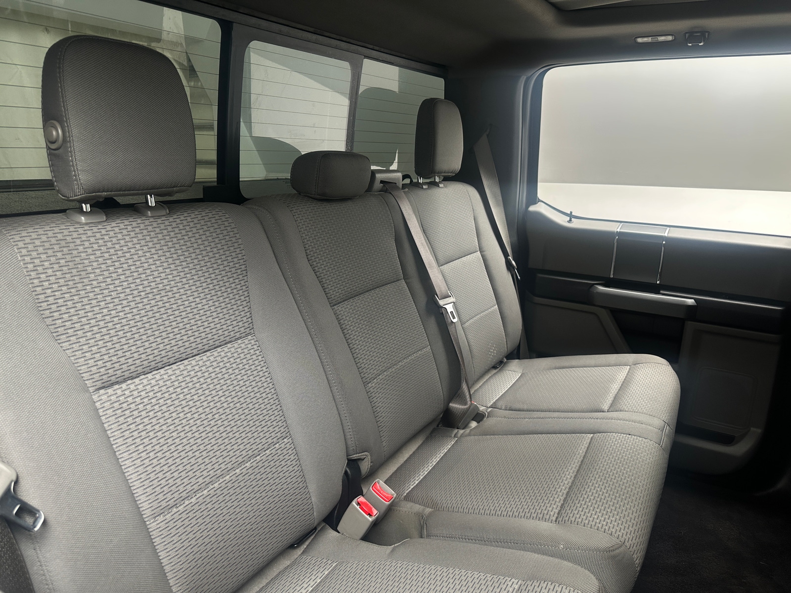 Thumbnail: 2016 Ford Econoline - 6