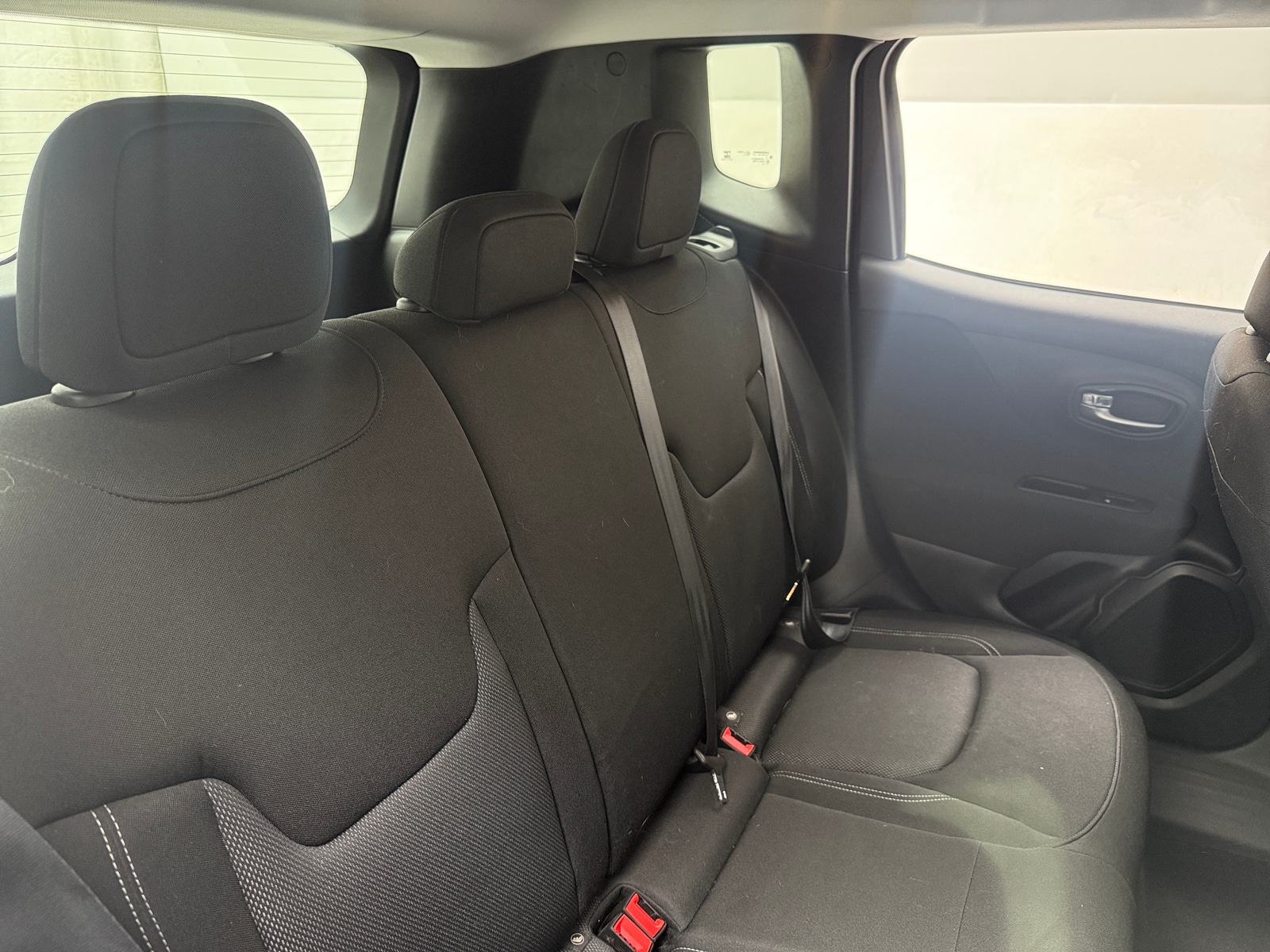 Thumbnail: 2021 Jeep Renegade - 6