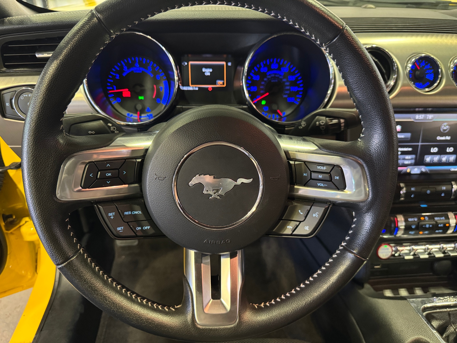 Thumbnail: 2015 Ford Mustang - 5