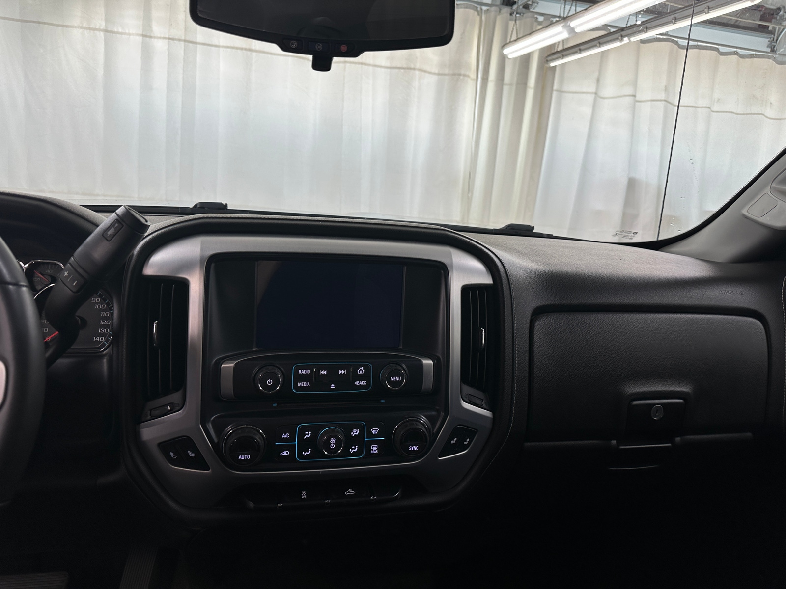 Thumbnail: 2017 GMC Sierra 1500 - 4