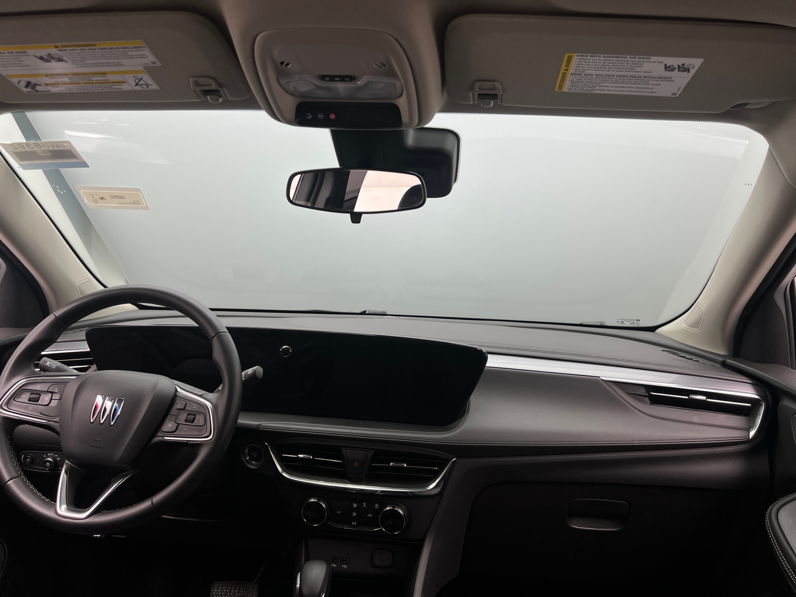 Thumbnail: 2025 Buick Encore GX - 3