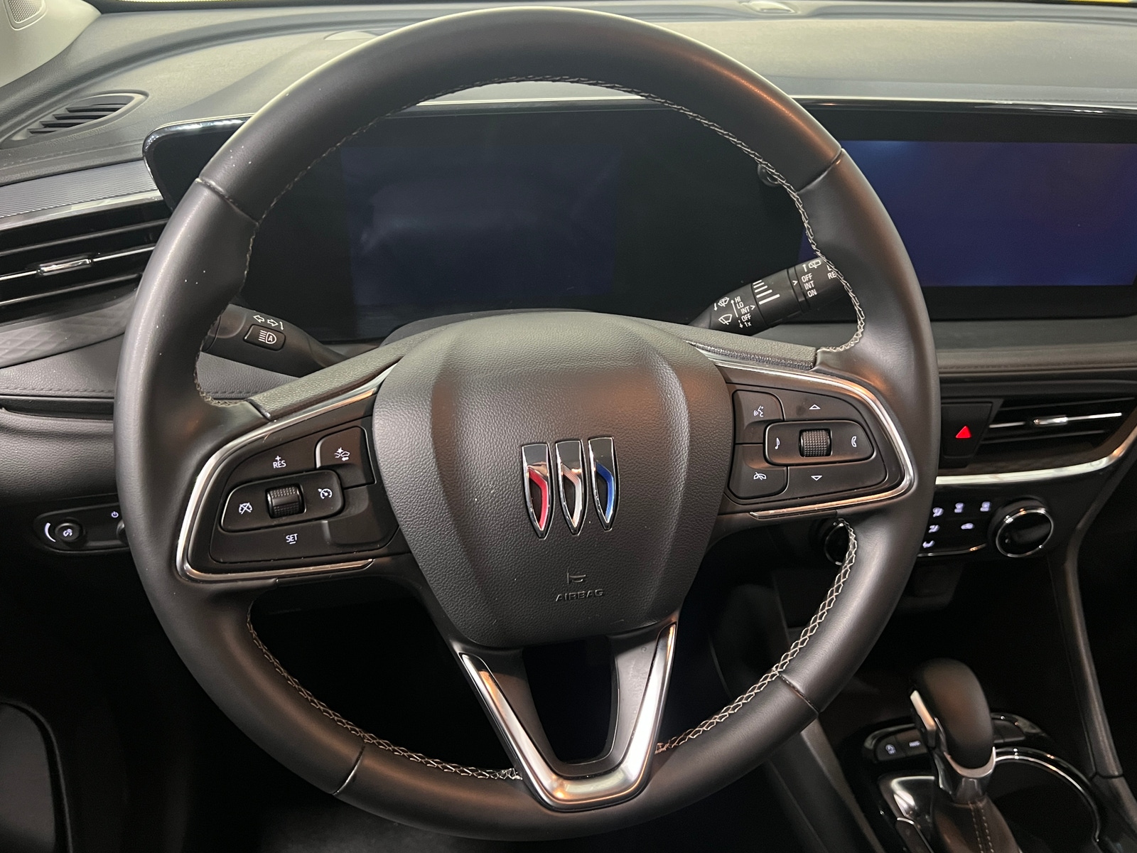 Thumbnail: 2025 Buick Encore GX - 5