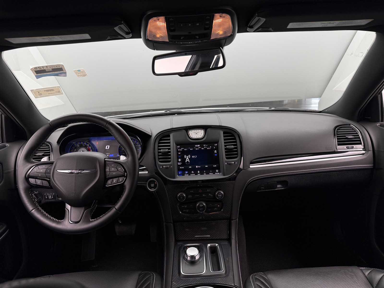 Thumbnail: 2023 Chrysler 300 - 2