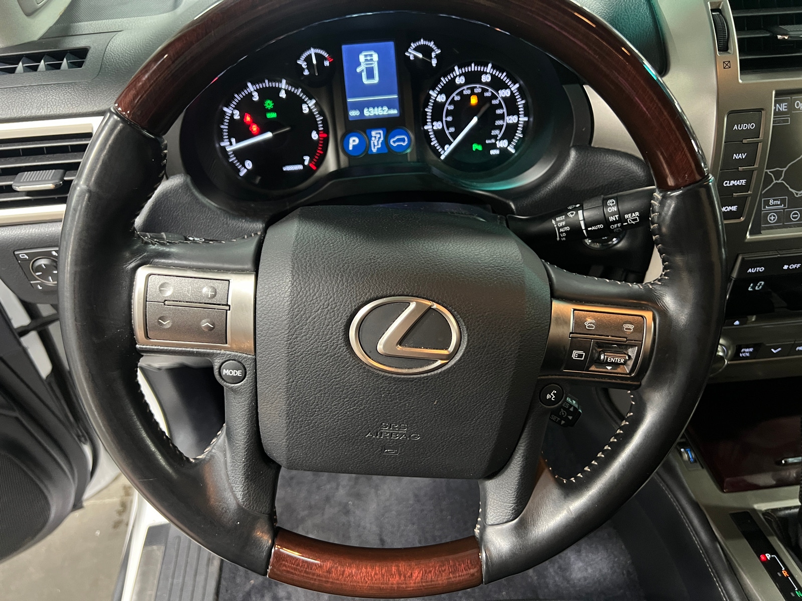 Thumbnail: 2019 Lexus GX - 4