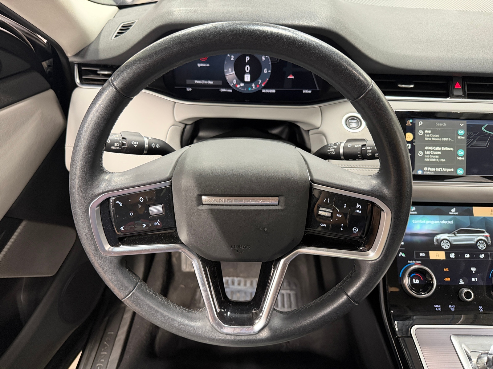Thumbnail: 2023 Land Rover Range Rover Evoque - 4