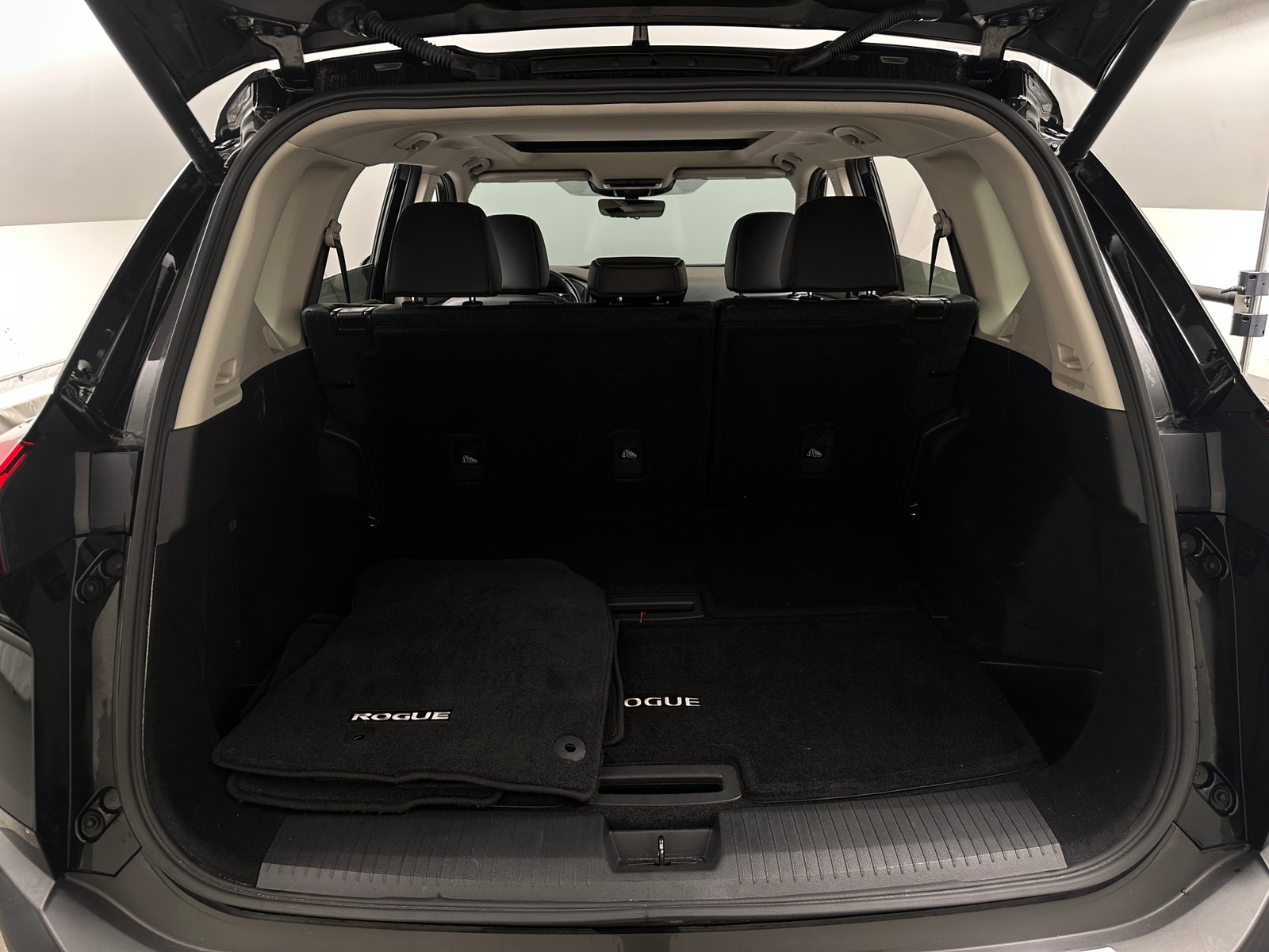 Thumbnail: 2023 Nissan Rogue - 6