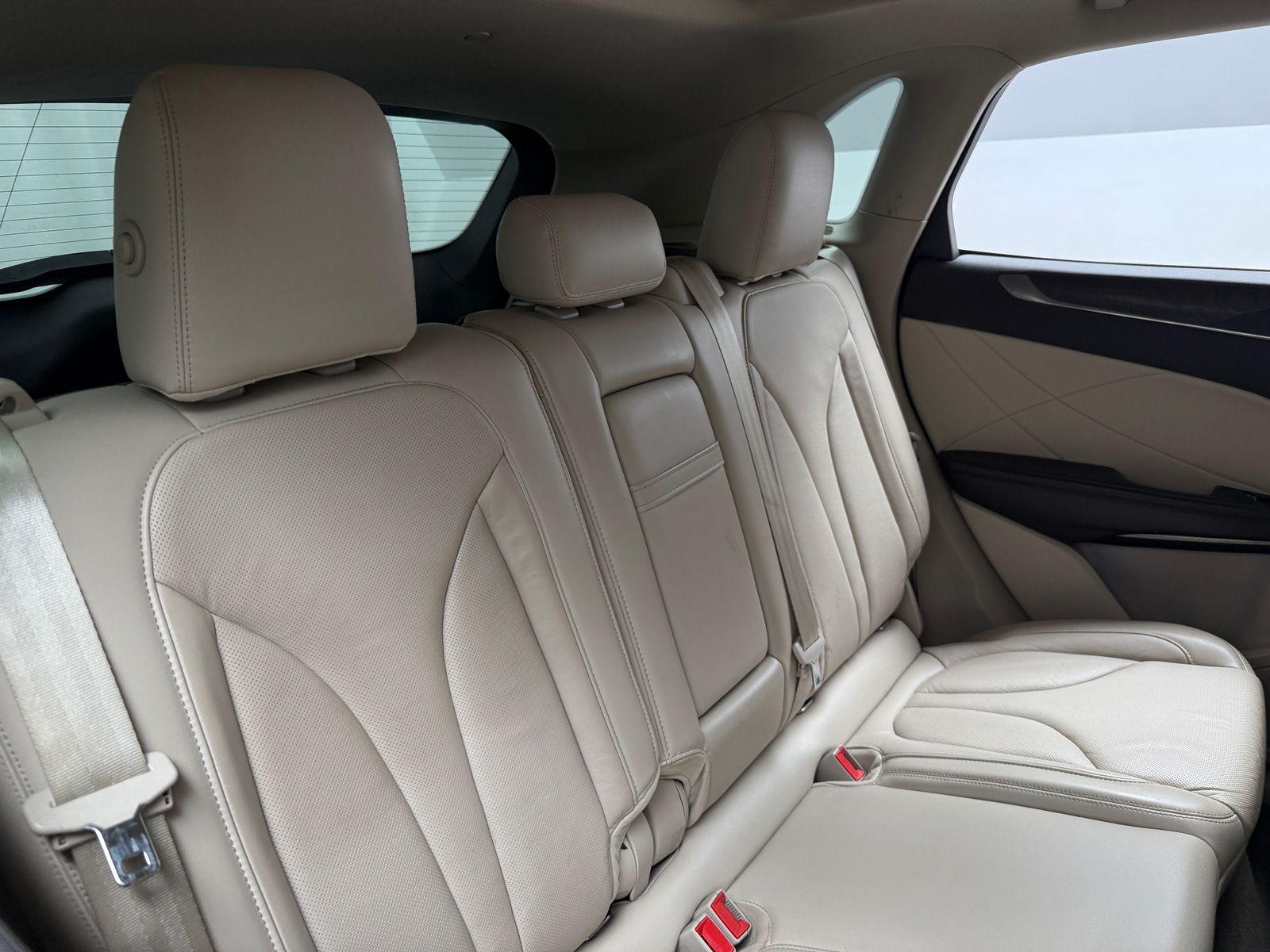 Thumbnail: 2017 Lincoln MKC - 5