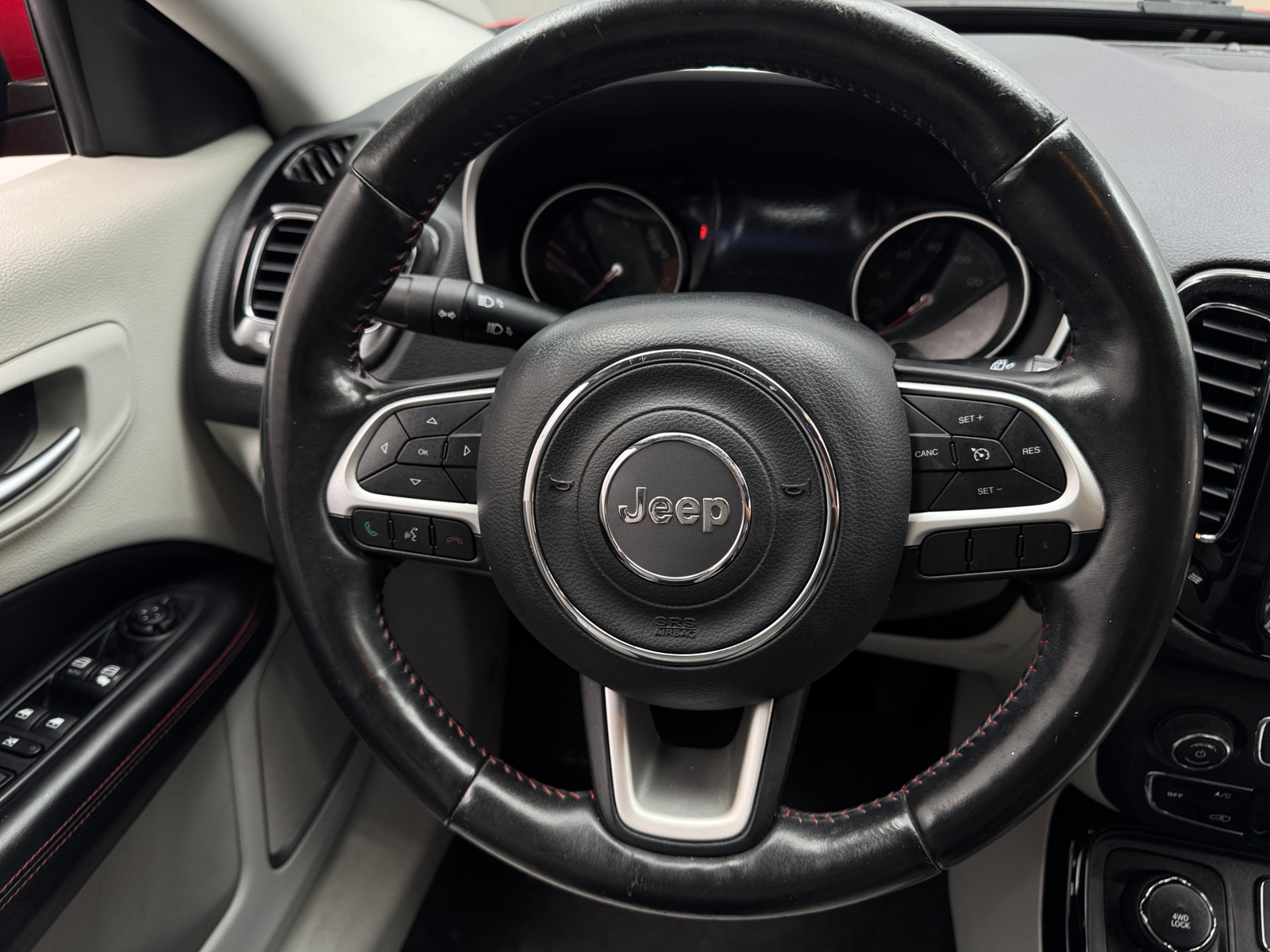 Thumbnail: 2019 Jeep Compass - 4