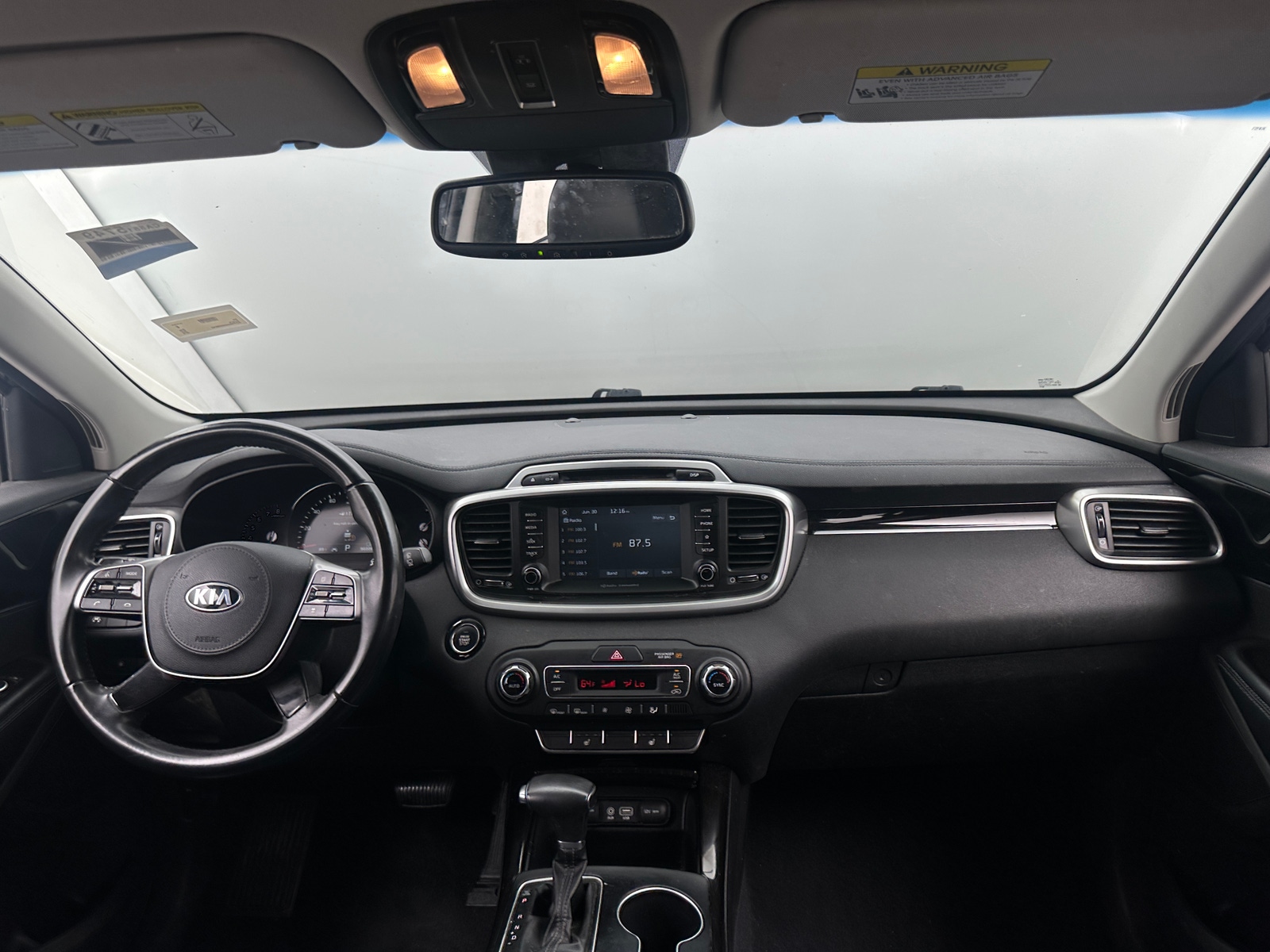 Thumbnail: 2019 Kia Sorento - 2