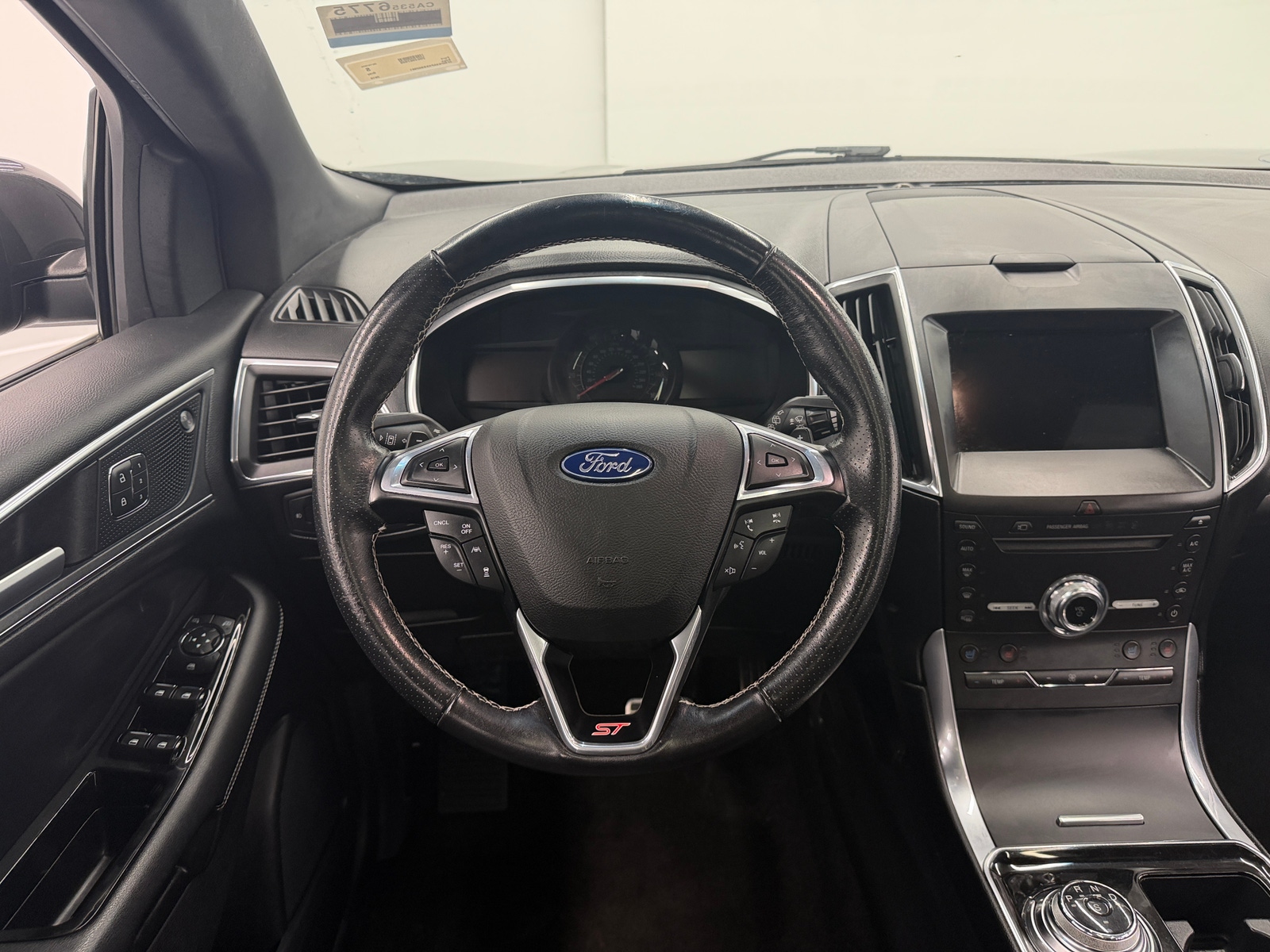 Thumbnail: 2019 Ford Edge - 4