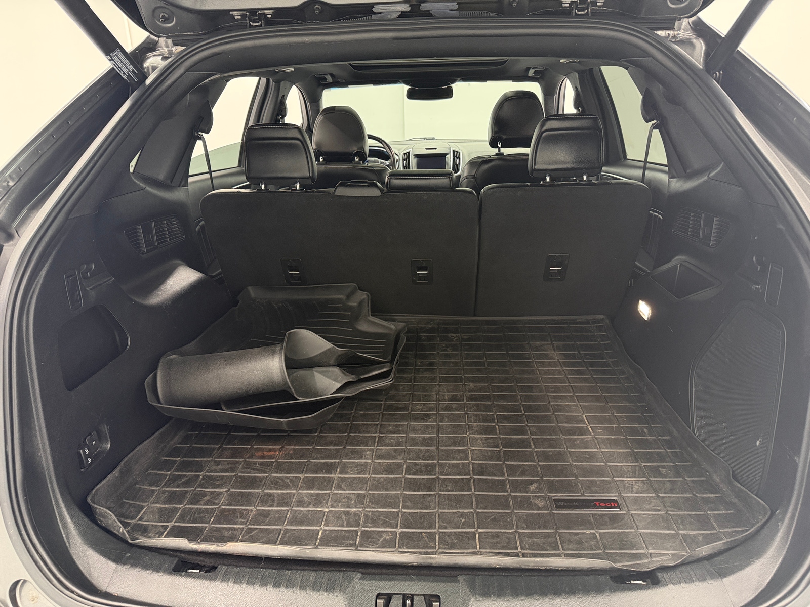 Thumbnail: 2019 Ford Edge - 6