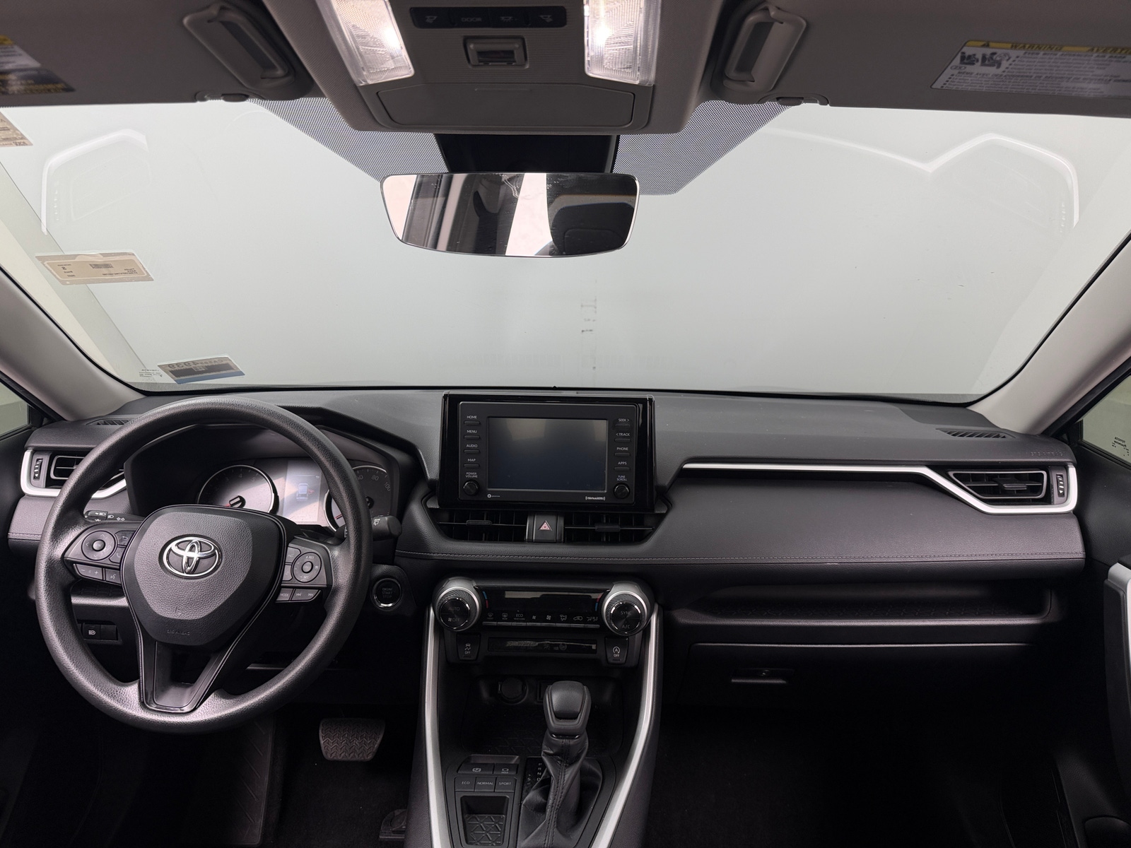 Thumbnail: 2022 Toyota RAV4 - 3