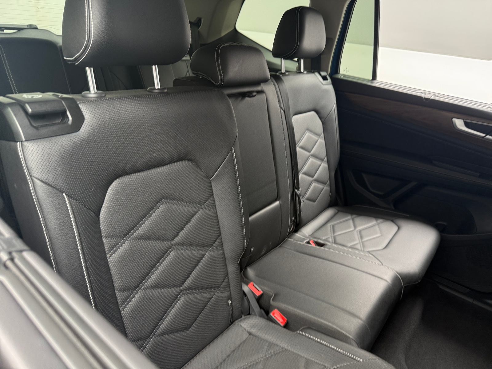 Thumbnail: 2026 Volkswagen Atlas - 5