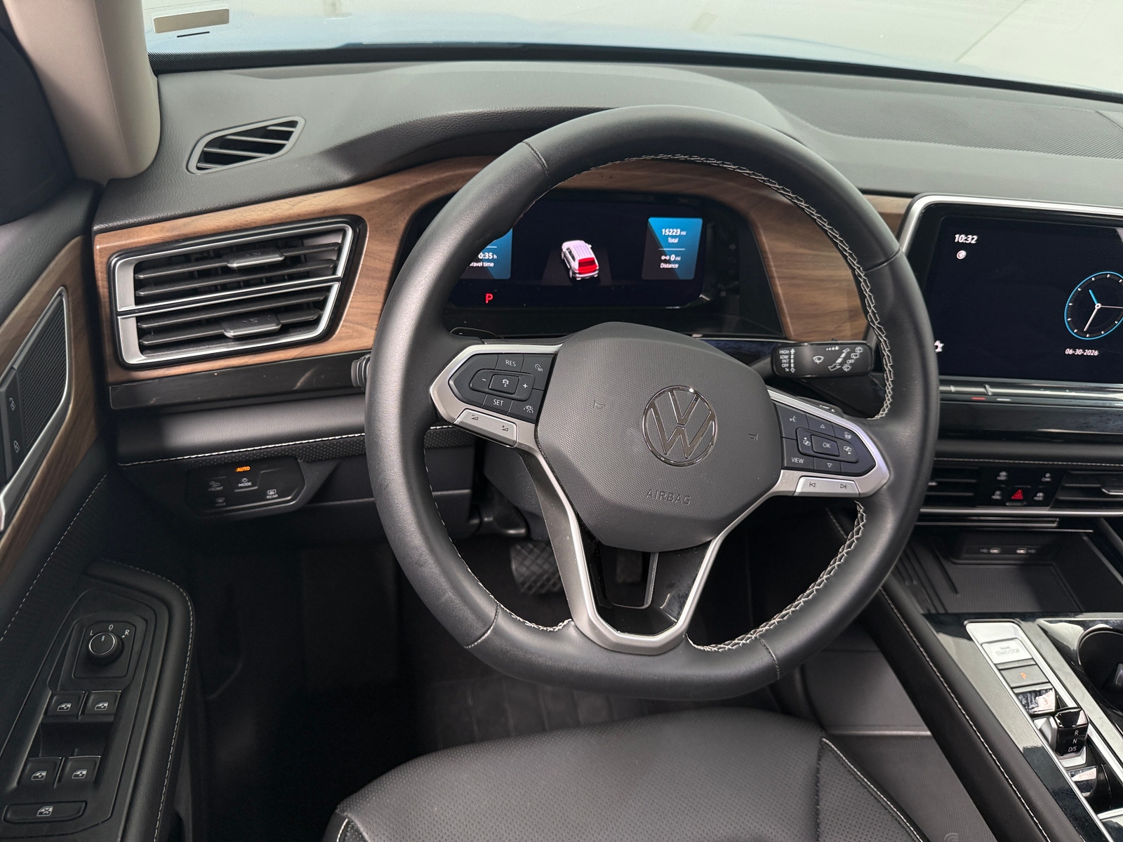 Thumbnail: 2026 Volkswagen Atlas - 4