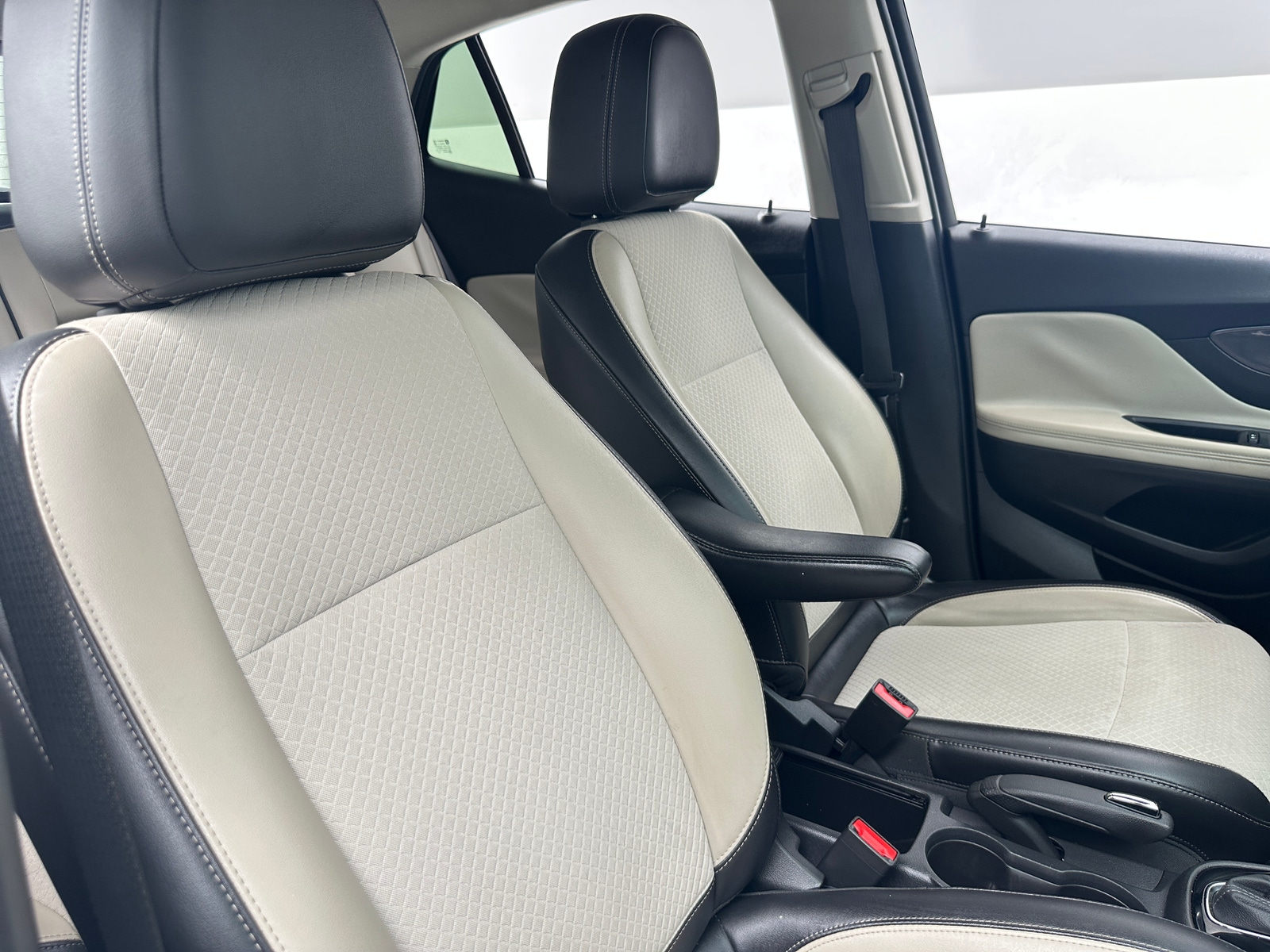 Thumbnail: 2019 Buick Encore - 2