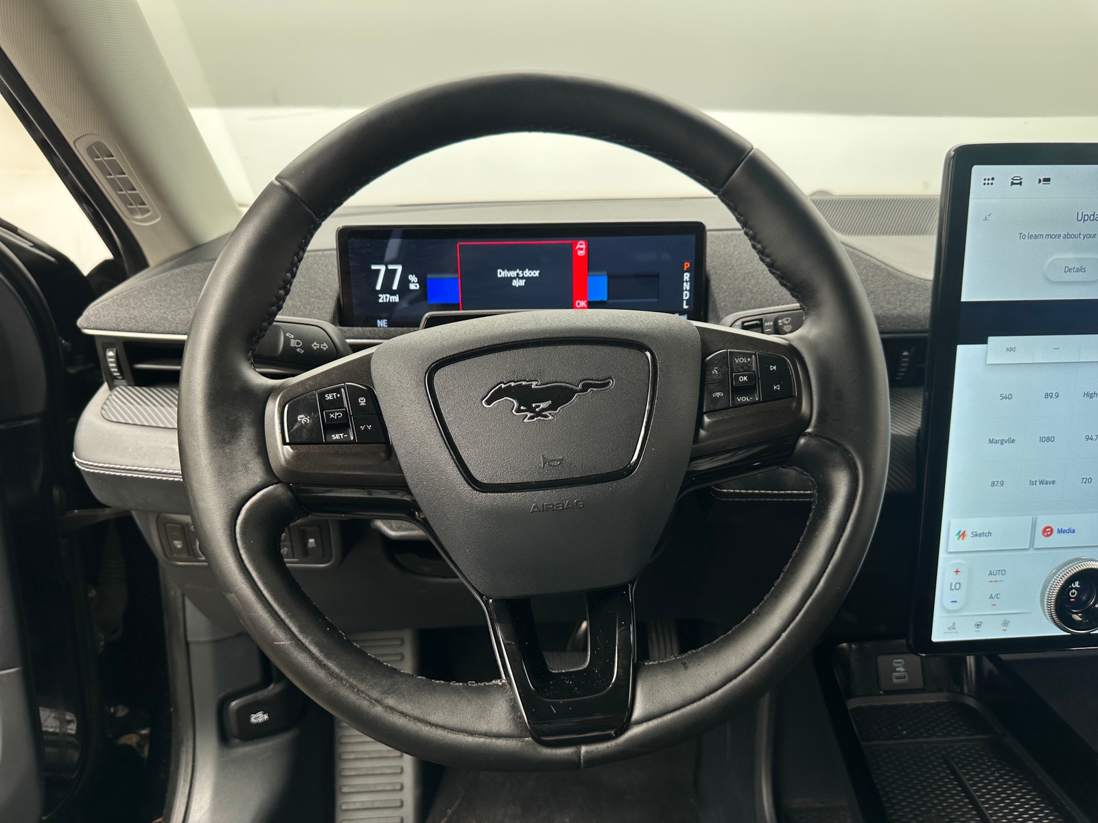 Thumbnail: 2022 Ford Mustang Mach-E - 4