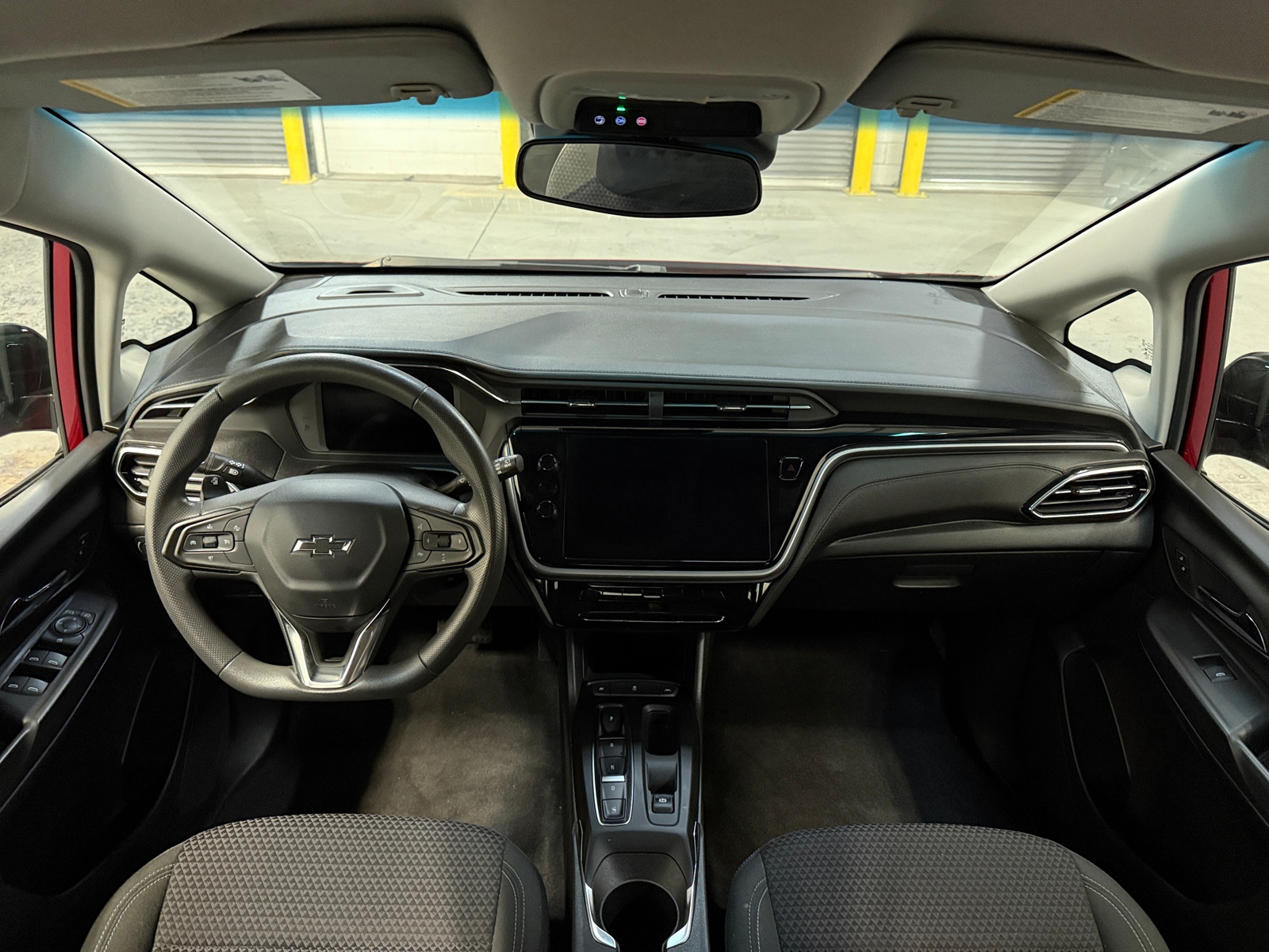 Thumbnail: 2022 Chevrolet Bolt EV - 3