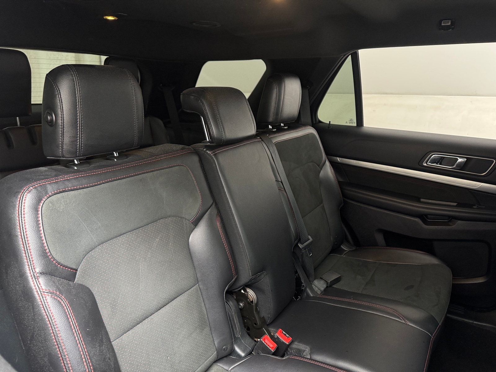 Thumbnail: 2019 Ford Explorer - 6