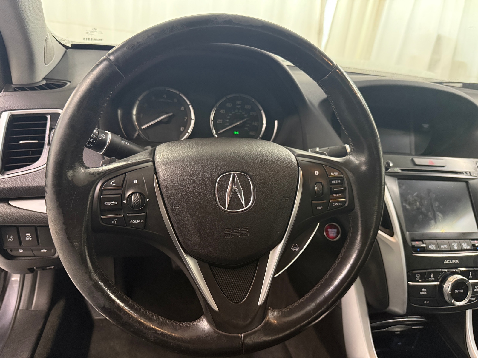 Thumbnail: 2017 Acura TLX - 4