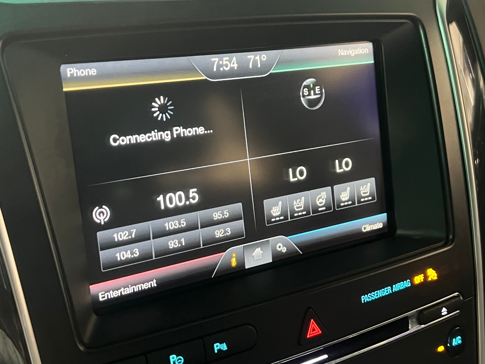 Thumbnail: 2016 Ford Explorer - 3