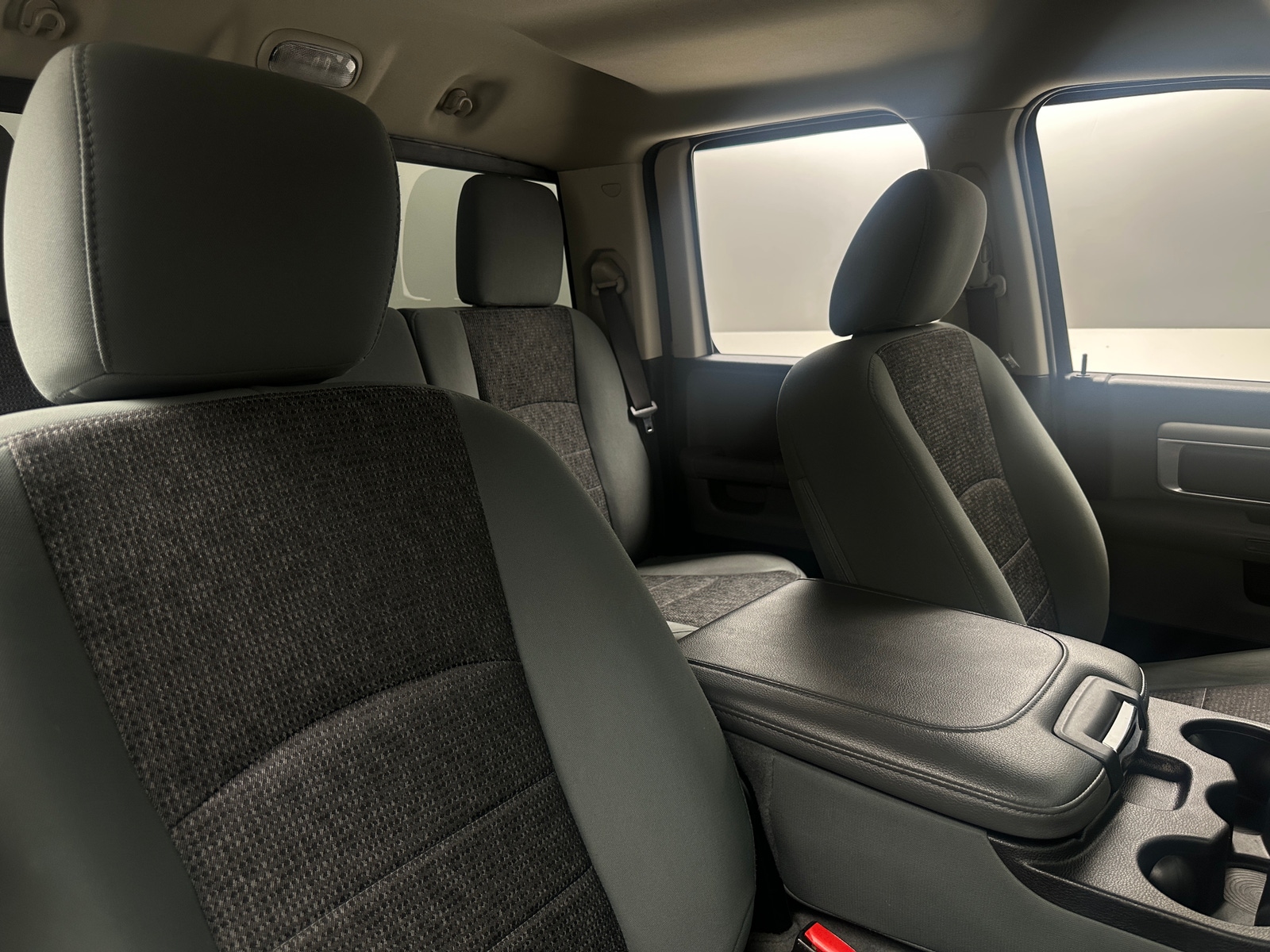 Thumbnail: 2019 RAM 1500 Classic - 2