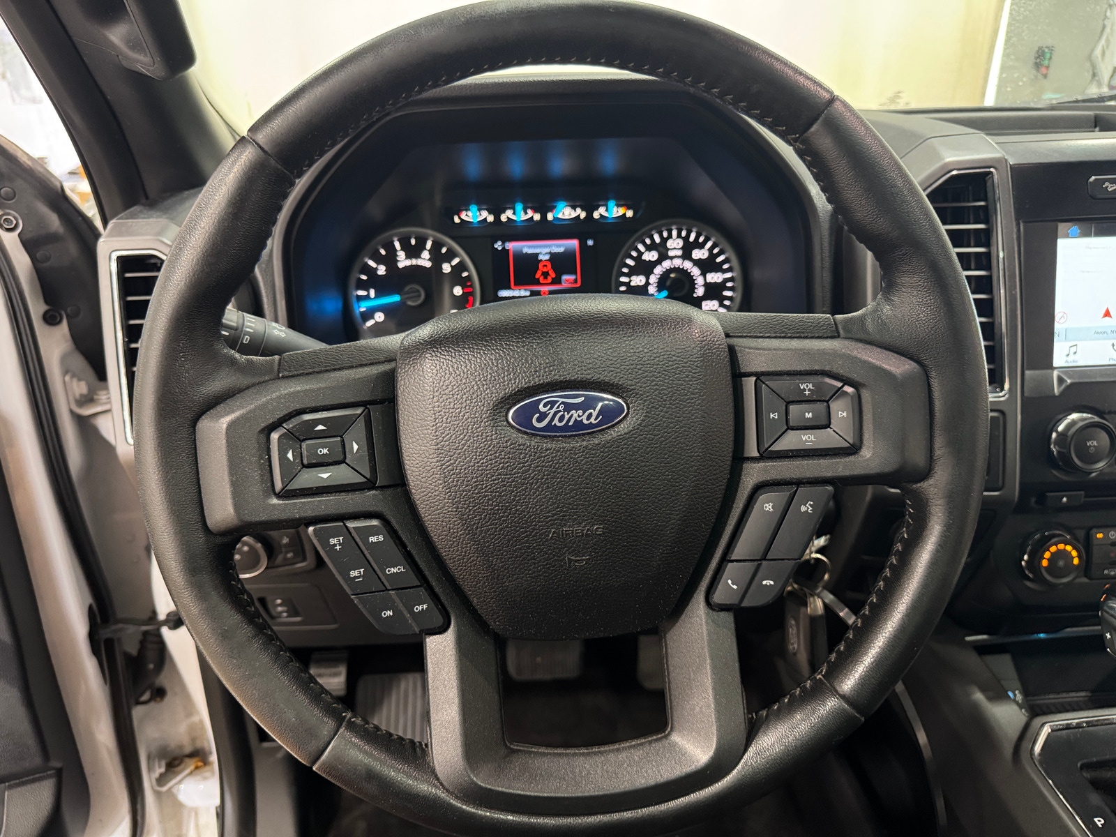Thumbnail: 2017 Ford Econoline - 5