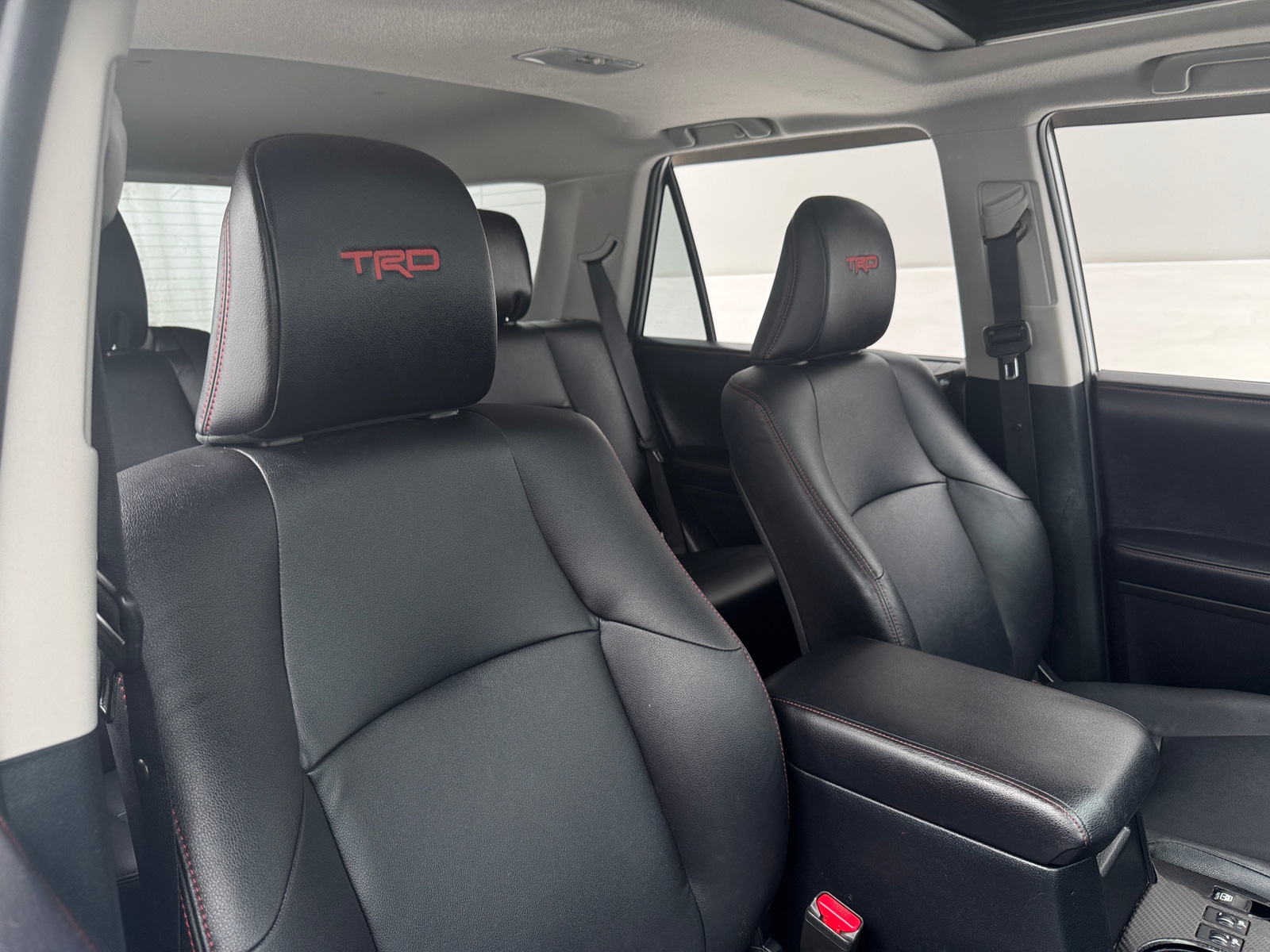 Thumbnail: 2017 Toyota 4Runner - 2