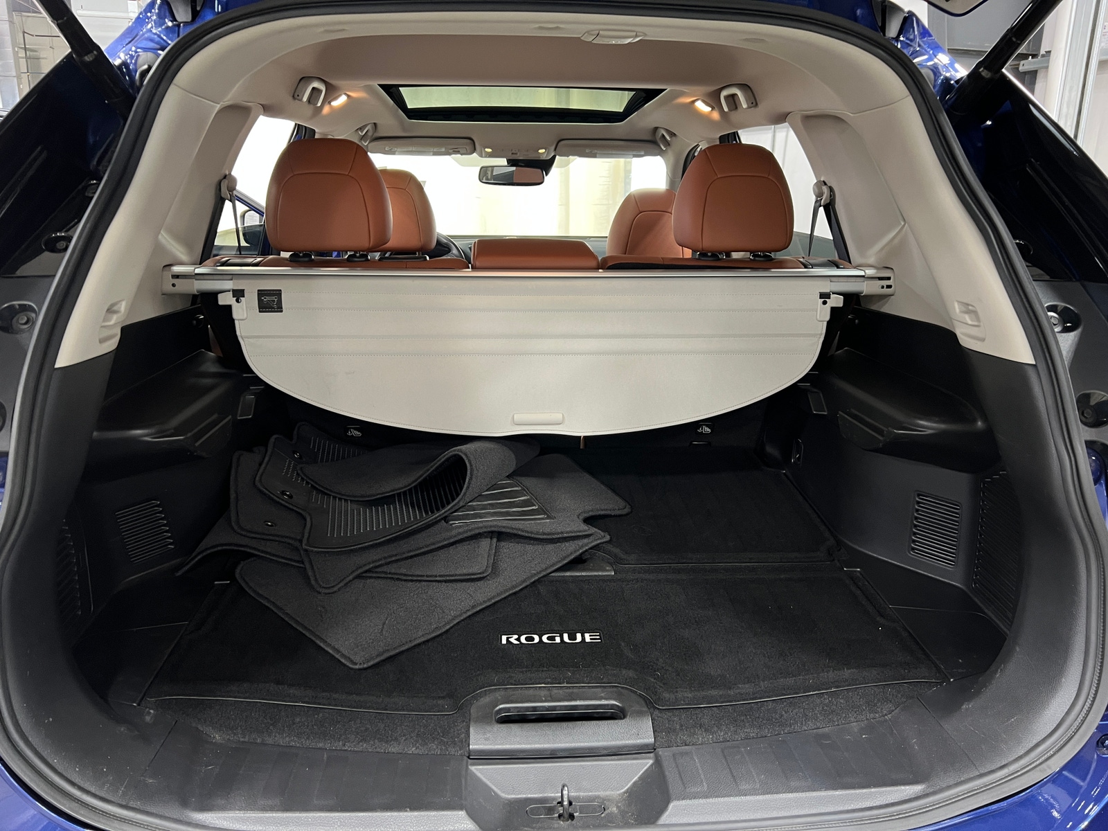 Thumbnail: 2018 Nissan Rogue - 6