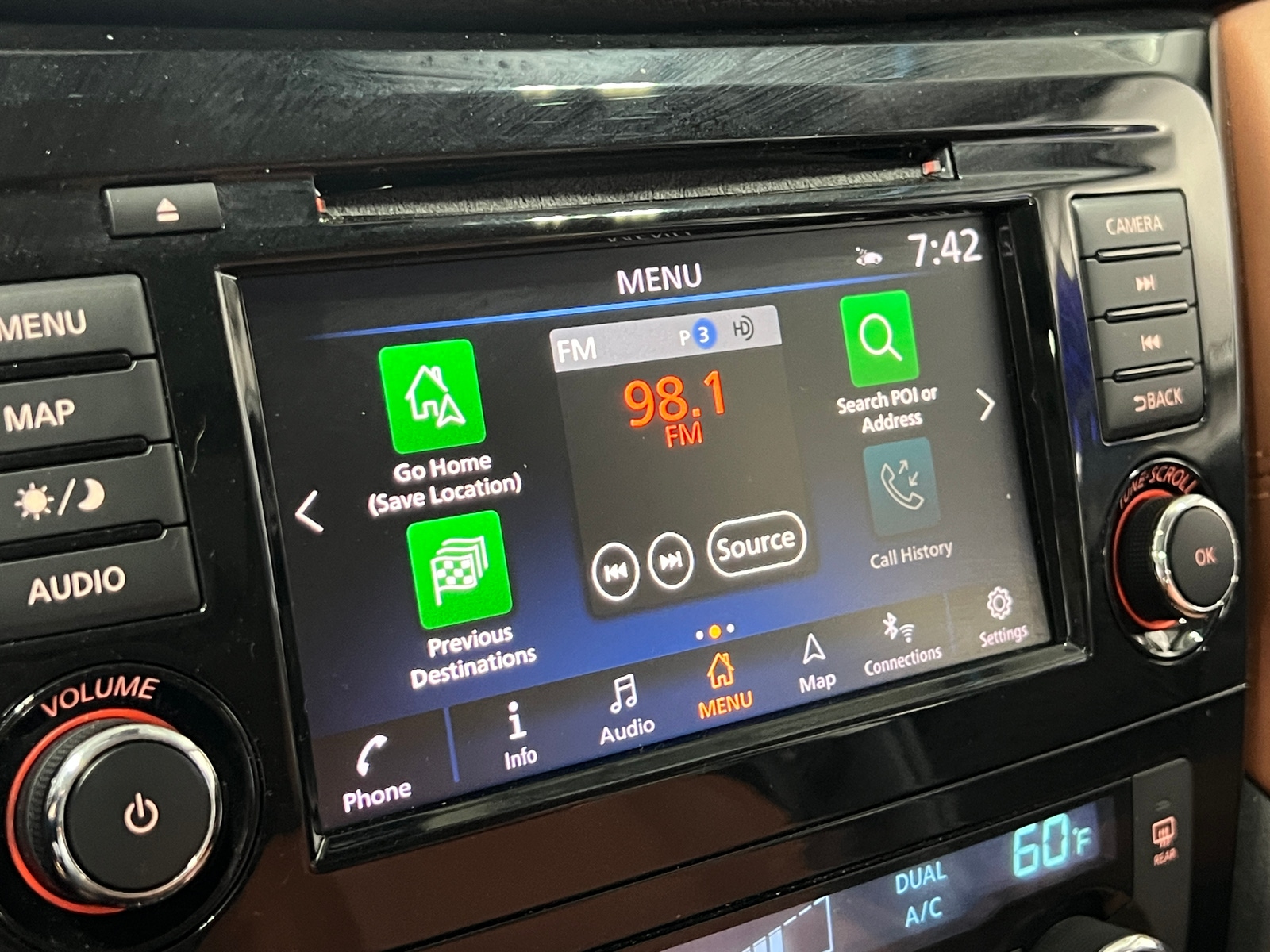 Thumbnail: 2018 Nissan Rogue - 3
