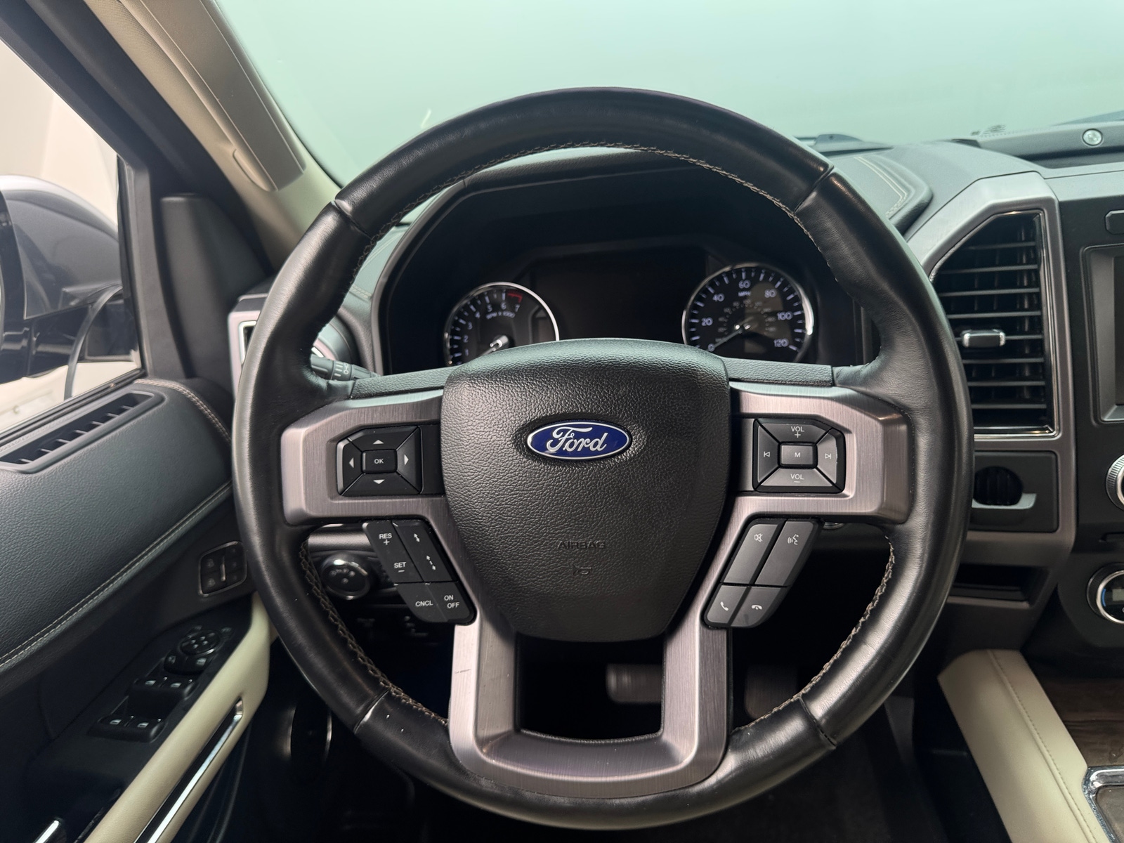 Thumbnail: 2018 Ford Expedition MAX - 4