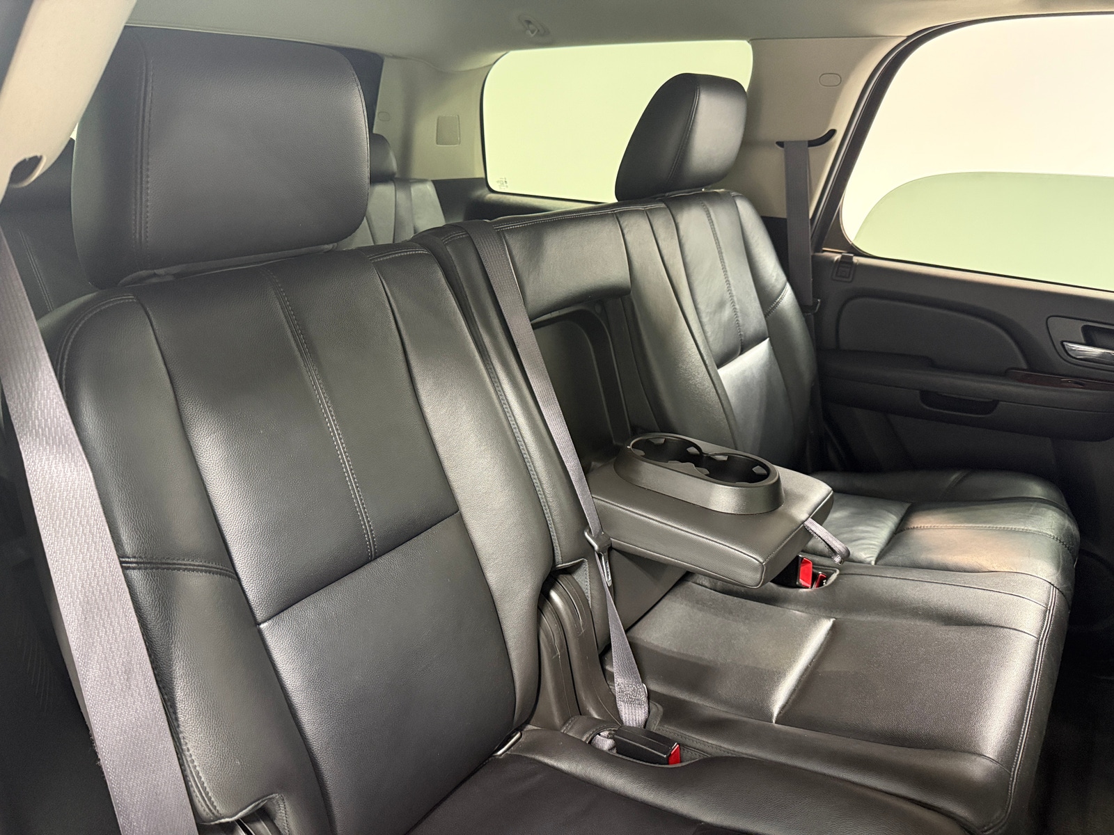 Thumbnail: 2013 Chevrolet Tahoe - 5