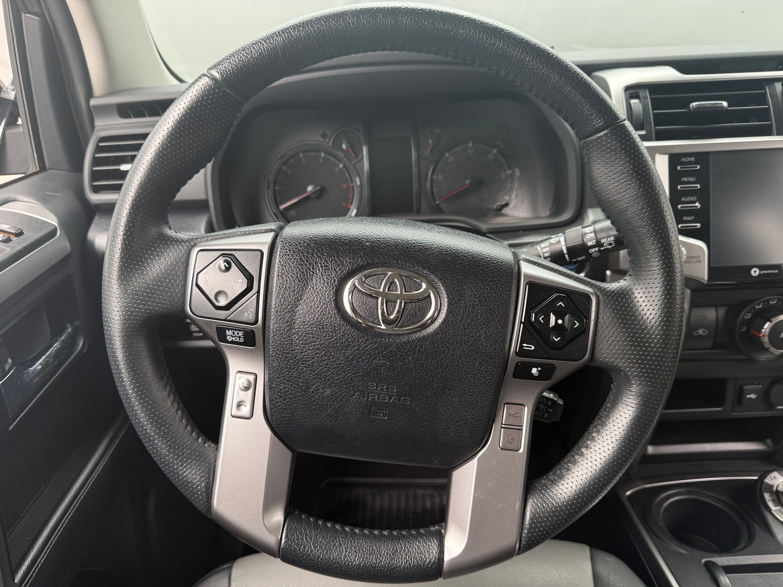 Thumbnail: 2022 Toyota 4Runner - 4
