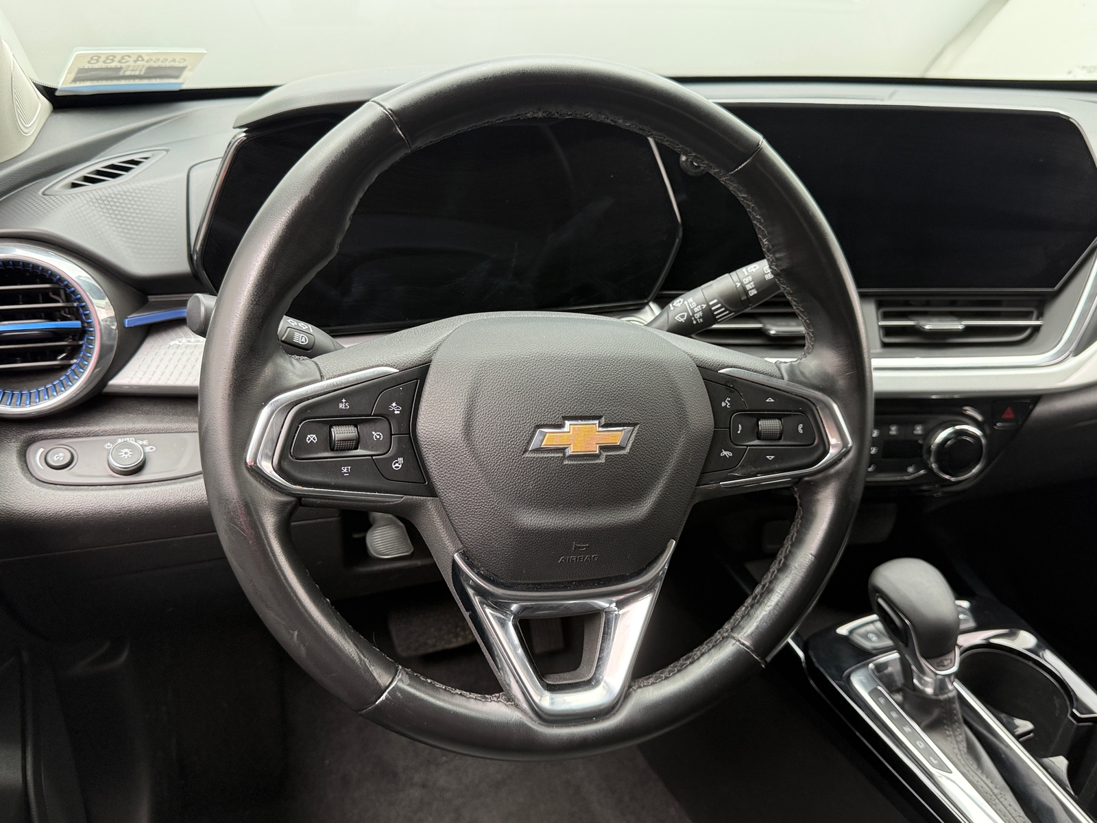 Thumbnail: 2025 Chevrolet Trax - 5