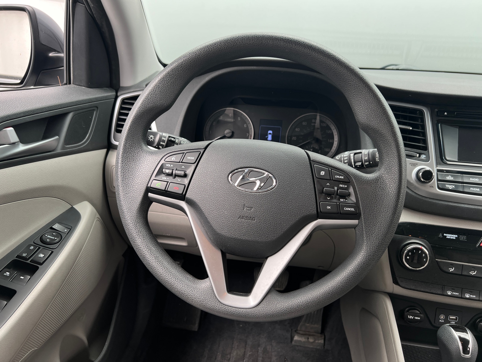 Thumbnail: 2017 Hyundai Tucson - 5