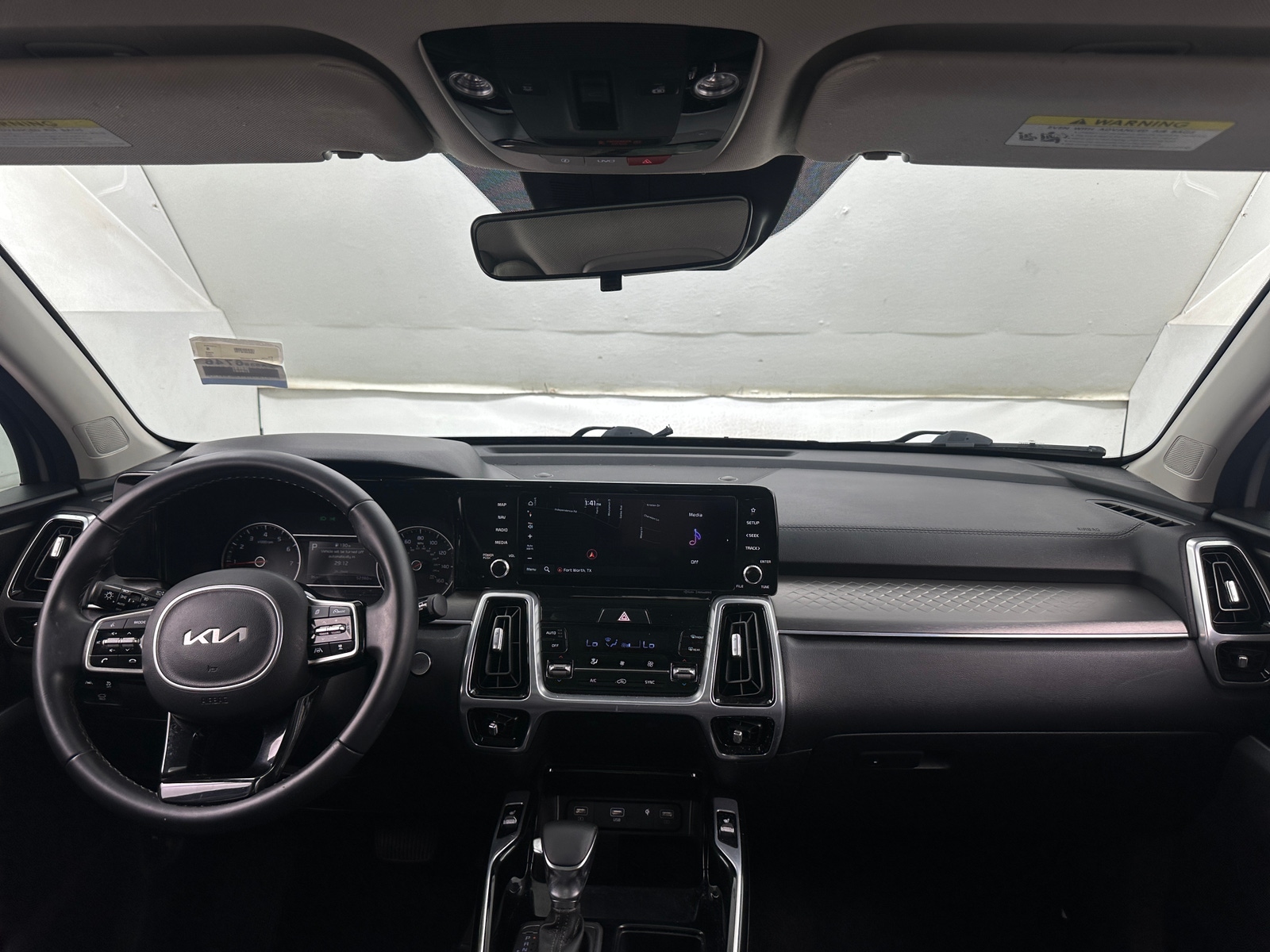 Thumbnail: 2022 Kia Sorento - 2