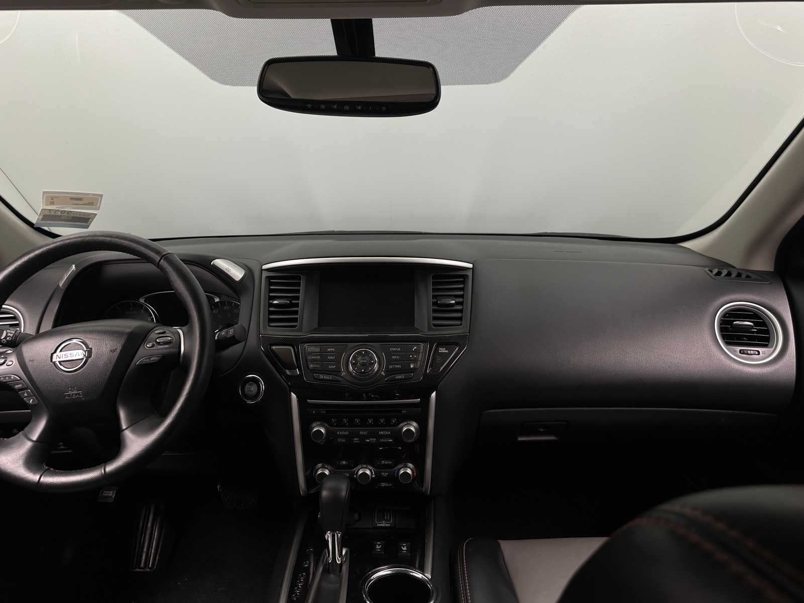 Thumbnail: 2020 Nissan Pathfinder - 2