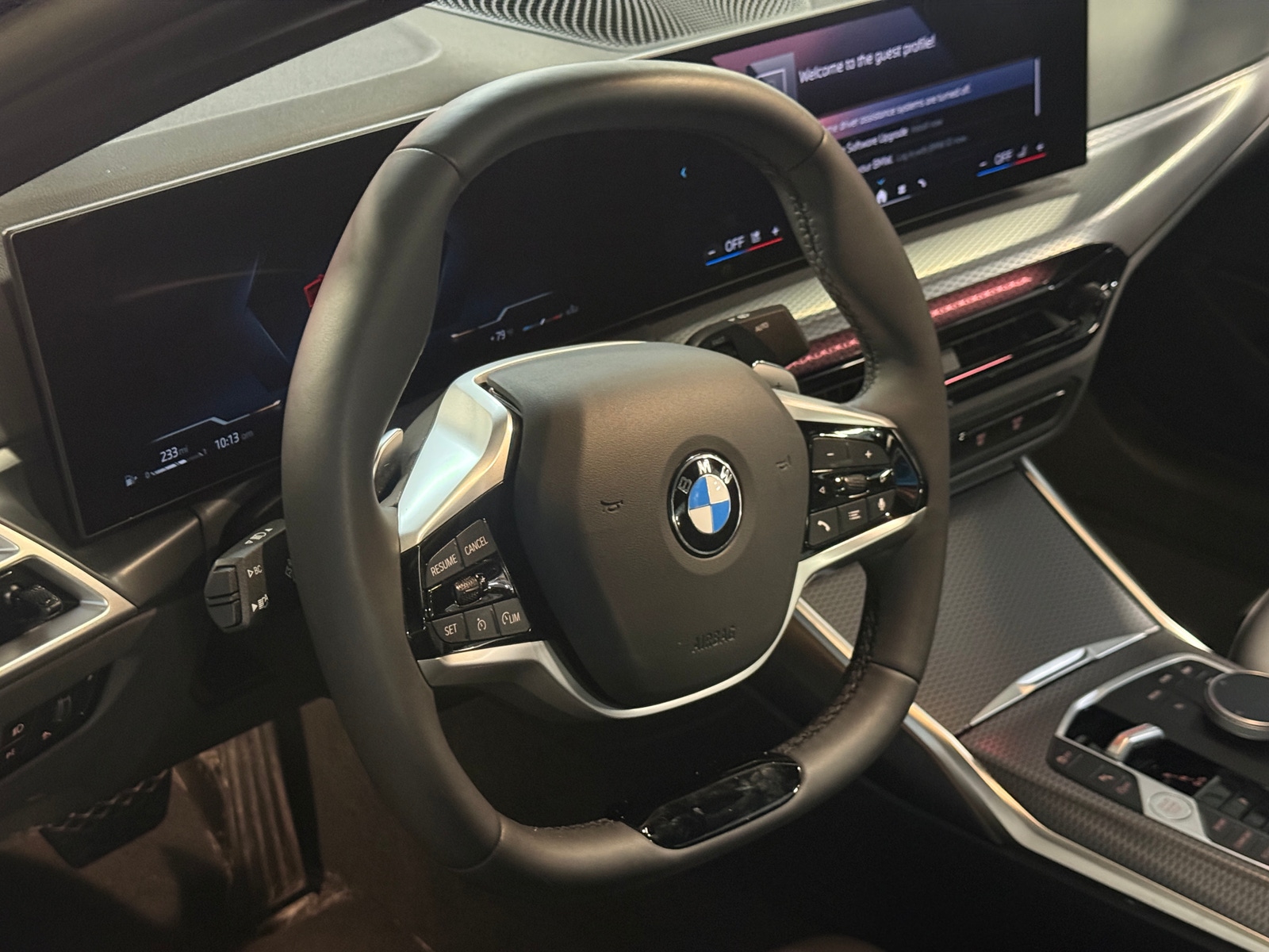 Thumbnail: 2026 BMW 3 Series - 4
